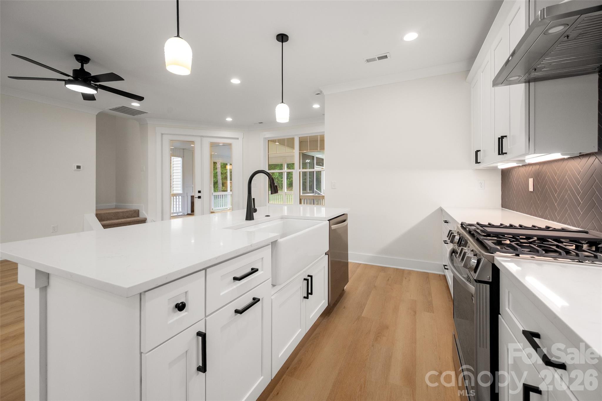 5072 Star Magnolia Court — Clover