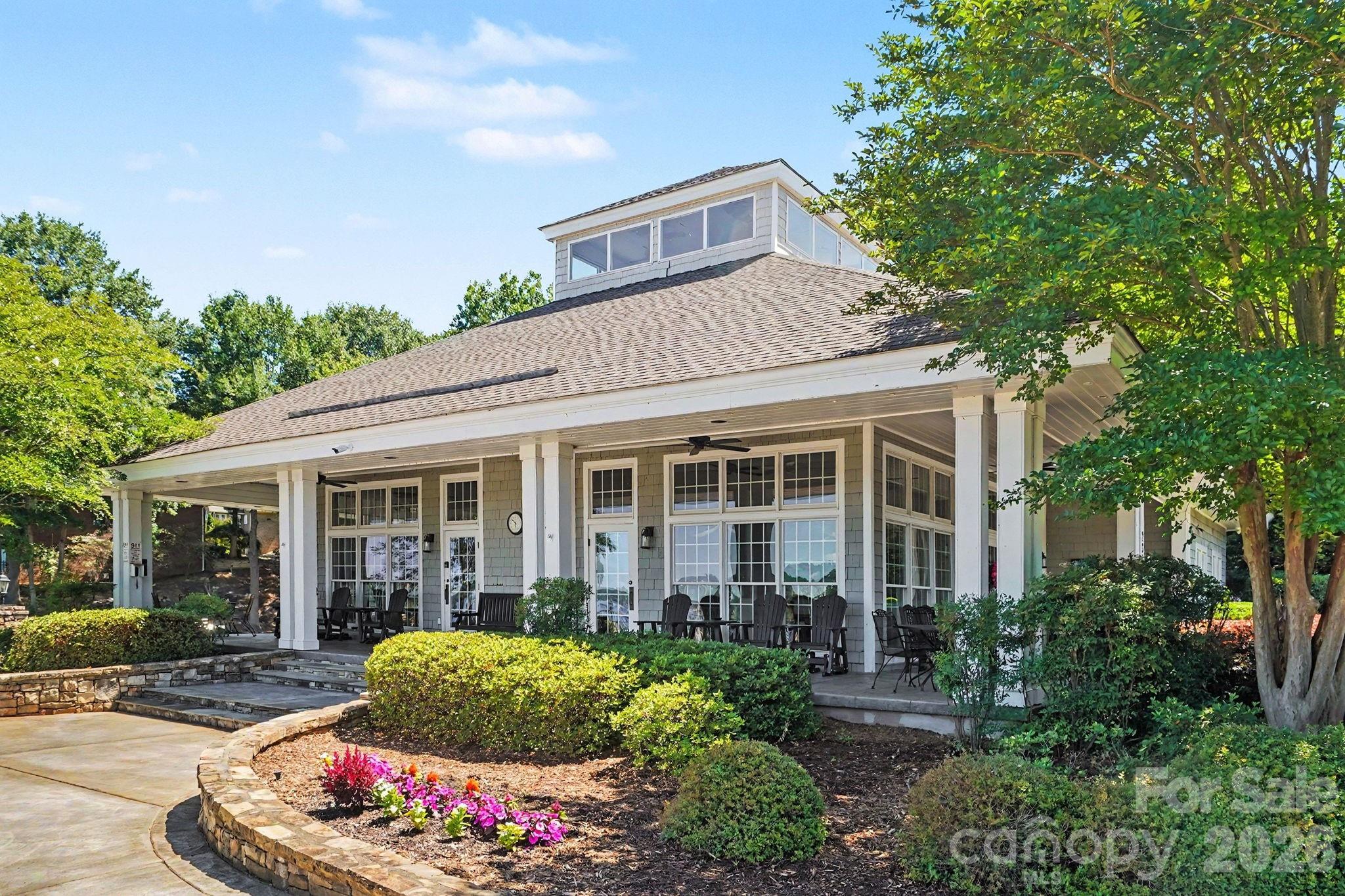 198 Windemere Isle Road — Statesville