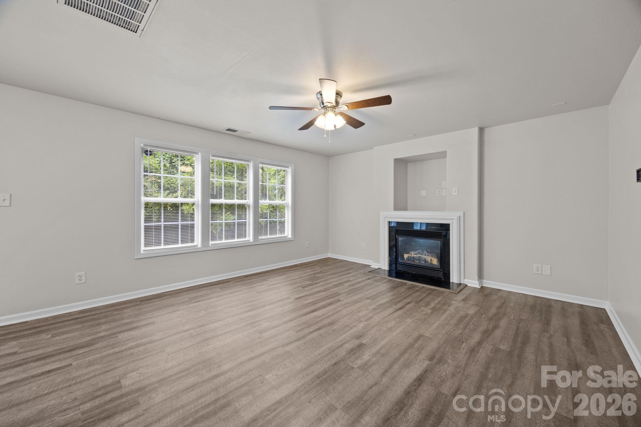 10609 Spring Rain Court — Charlotte