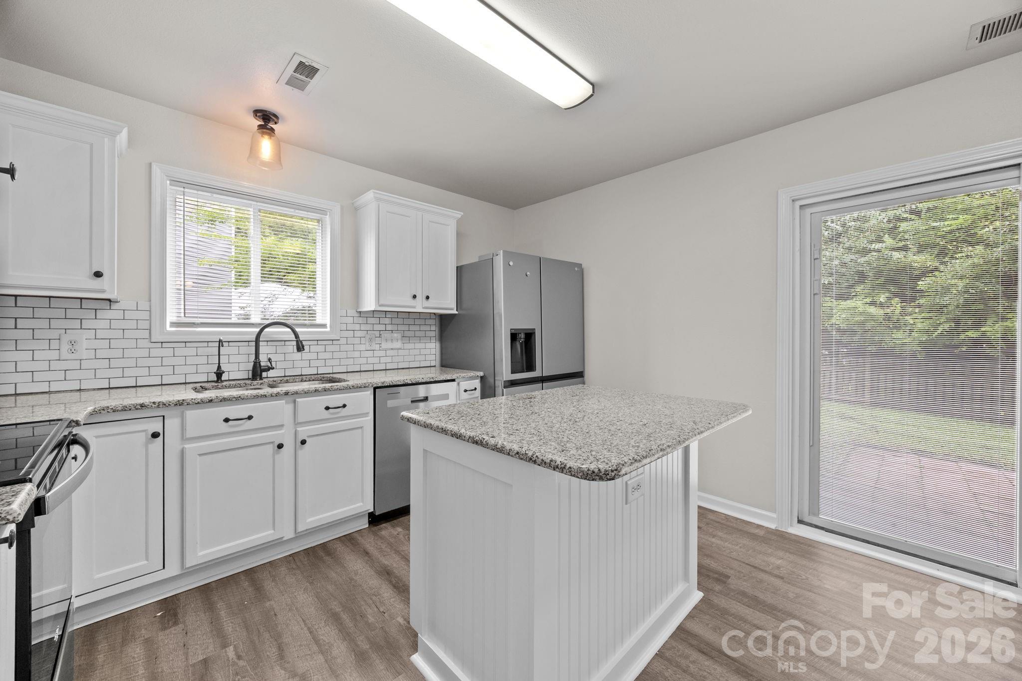10609 Spring Rain Court — Charlotte
