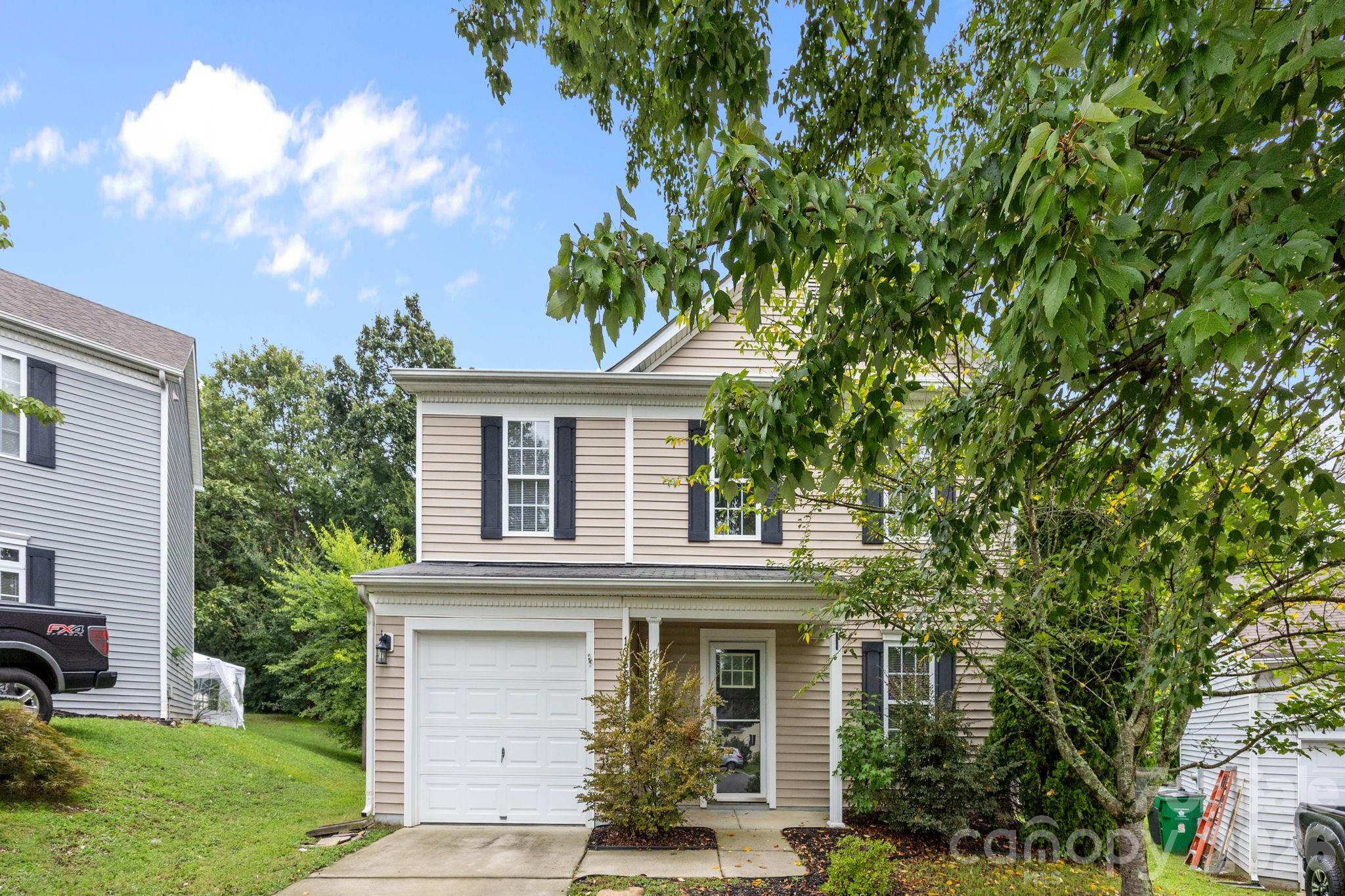 10609 Spring Rain Court — Charlotte