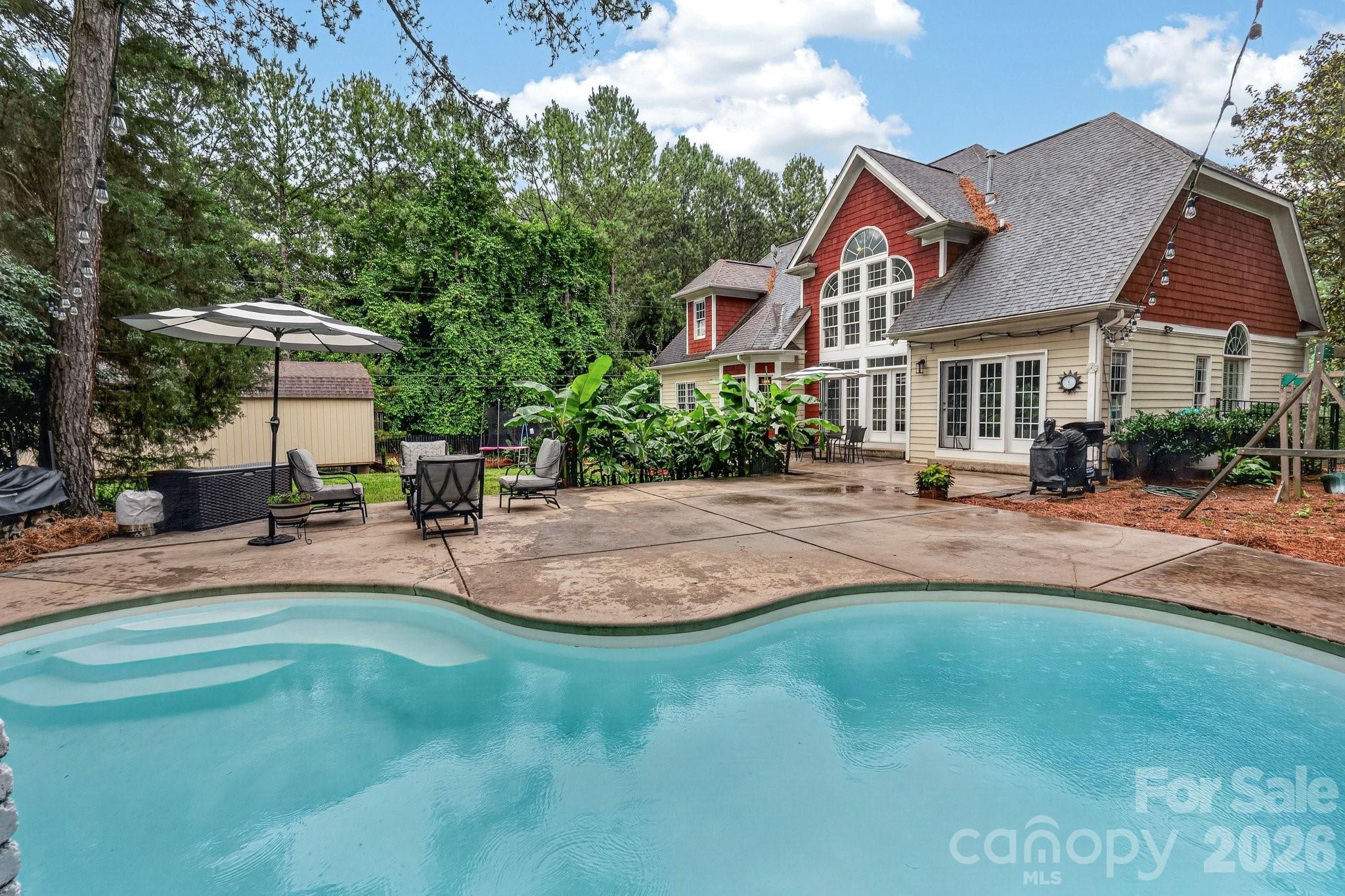173 Yellow Jacket Circle — Mooresville