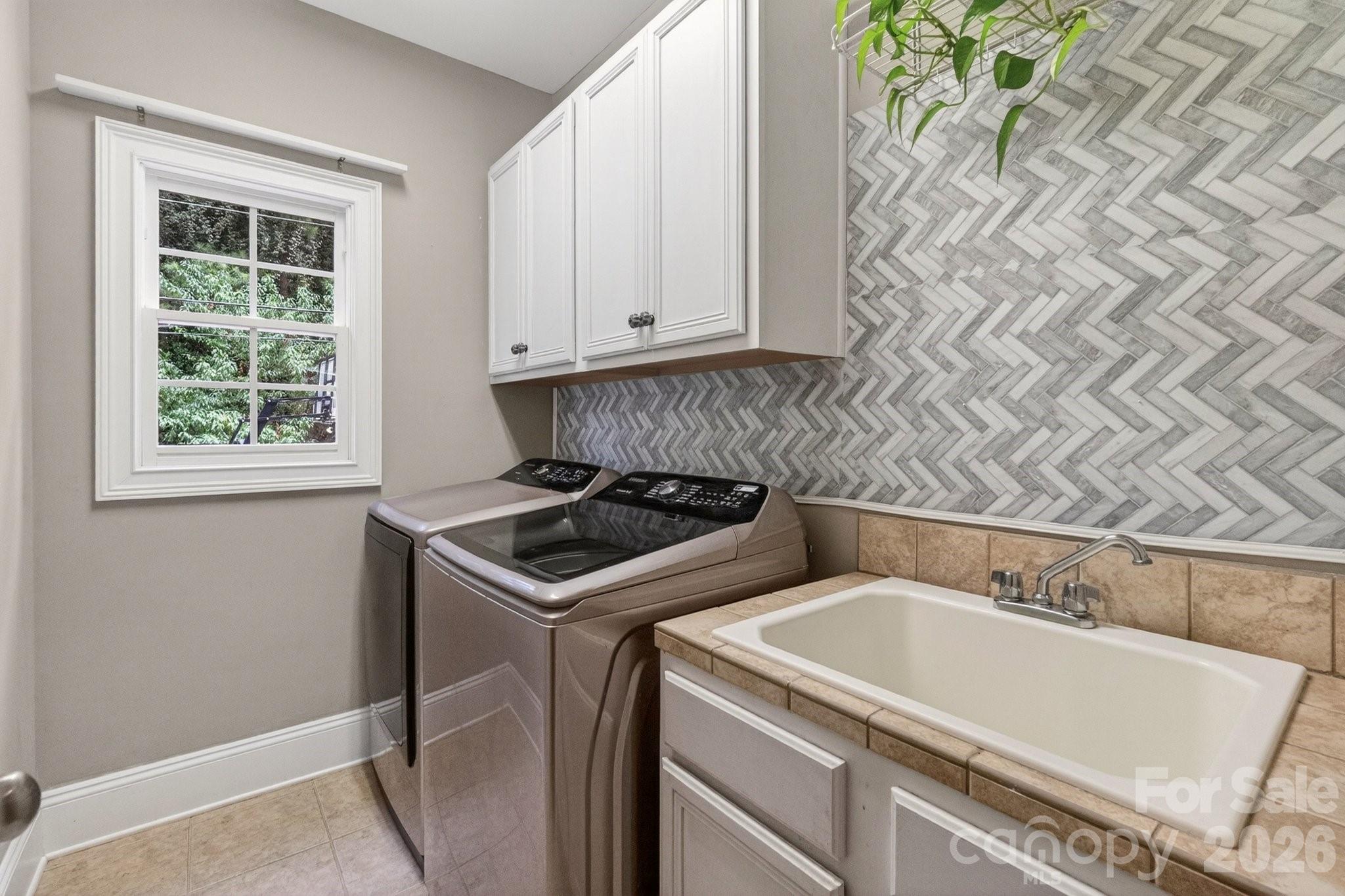 173 Yellow Jacket Circle — Mooresville
