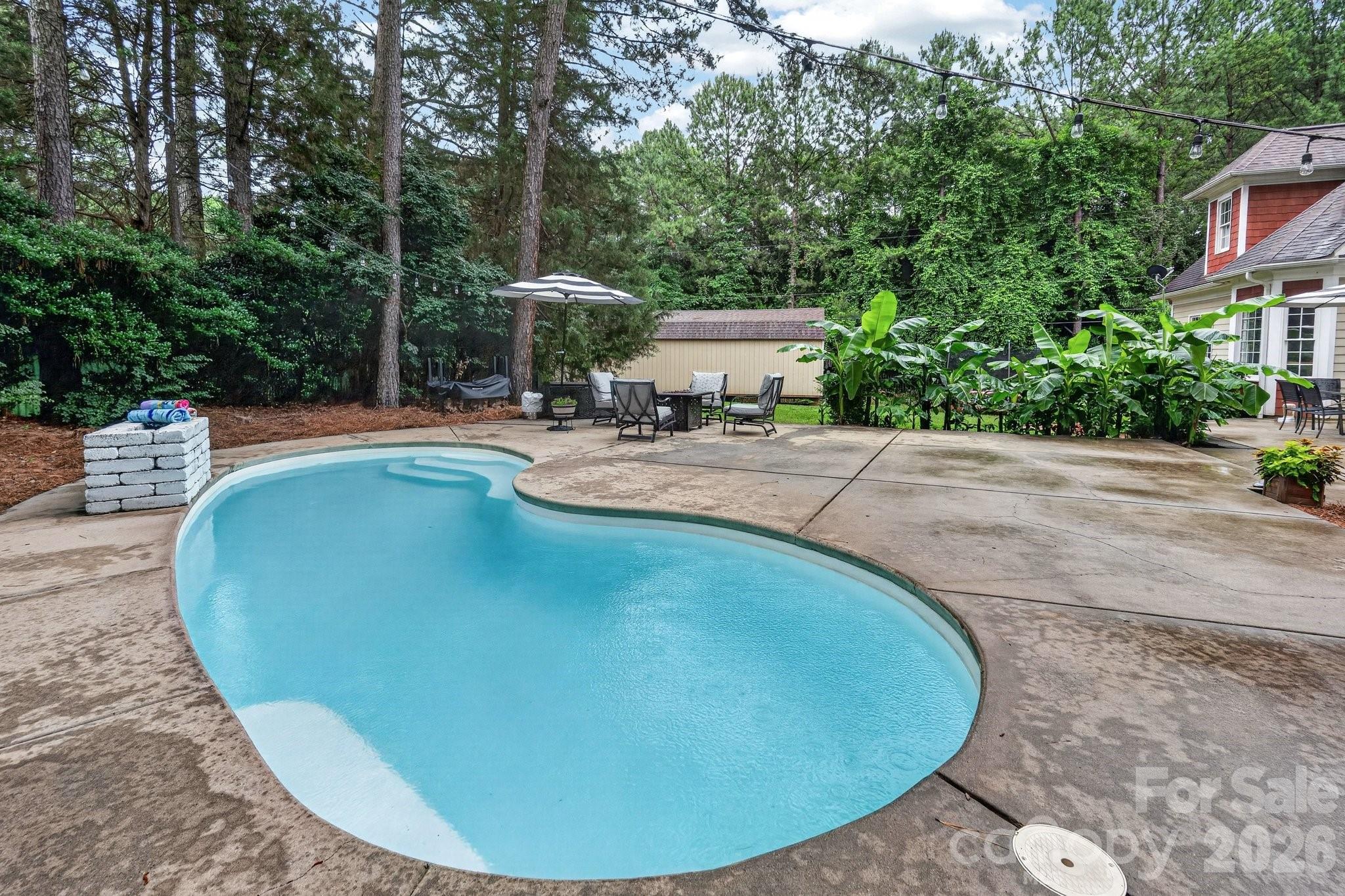 173 Yellow Jacket Circle — Mooresville