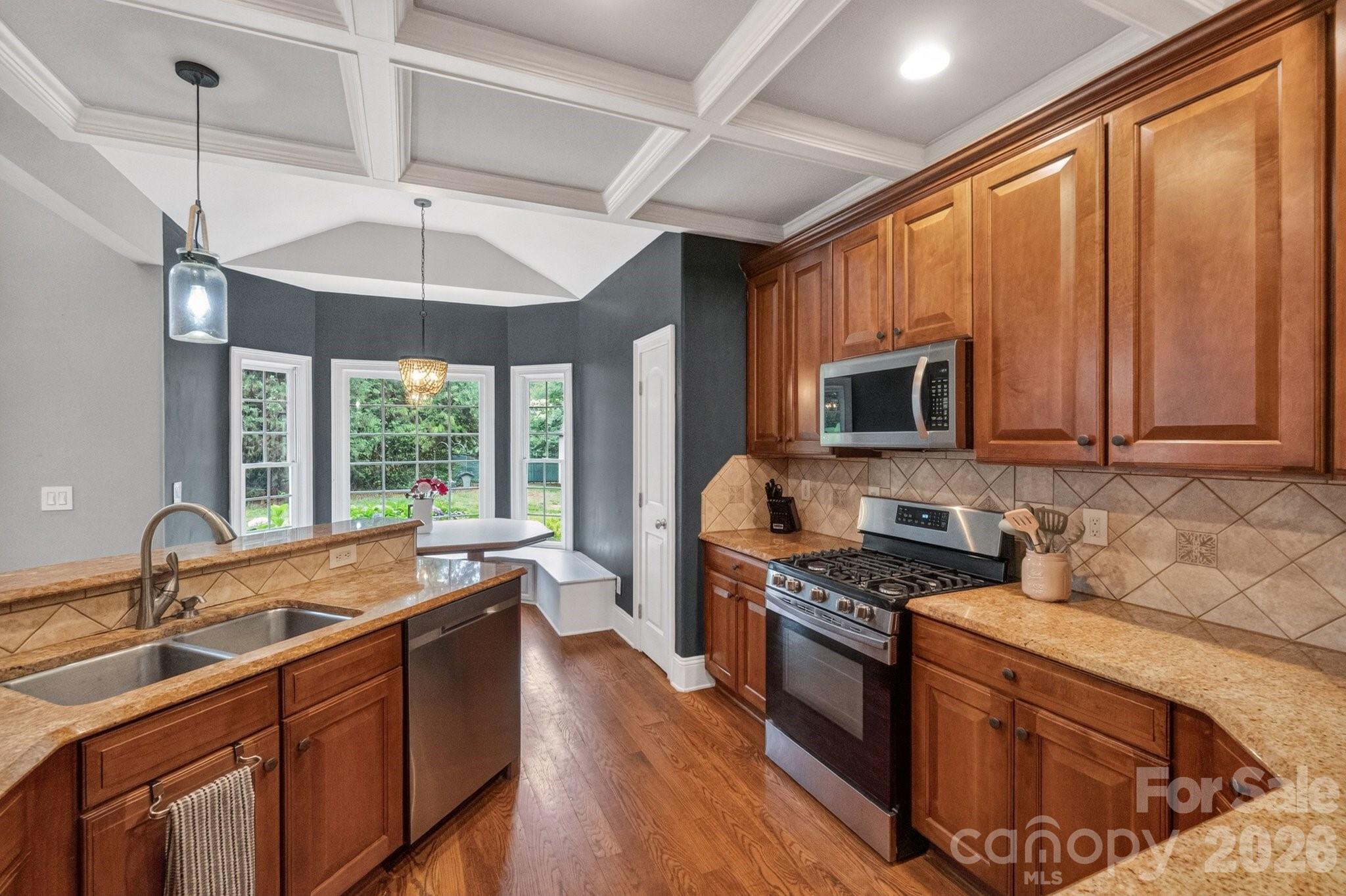 173 Yellow Jacket Circle — Mooresville