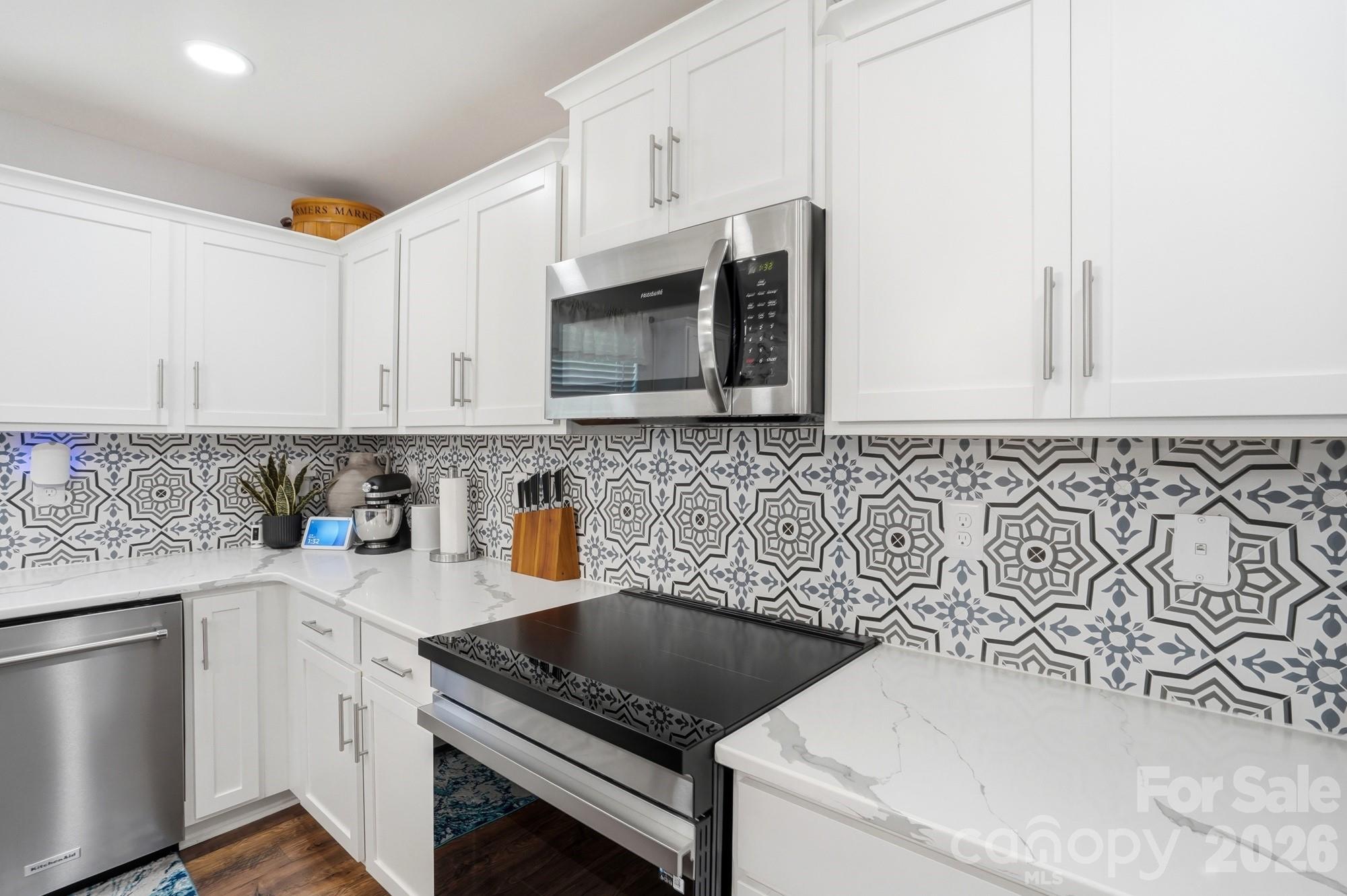 2757 Waybrook Drive — Dallas