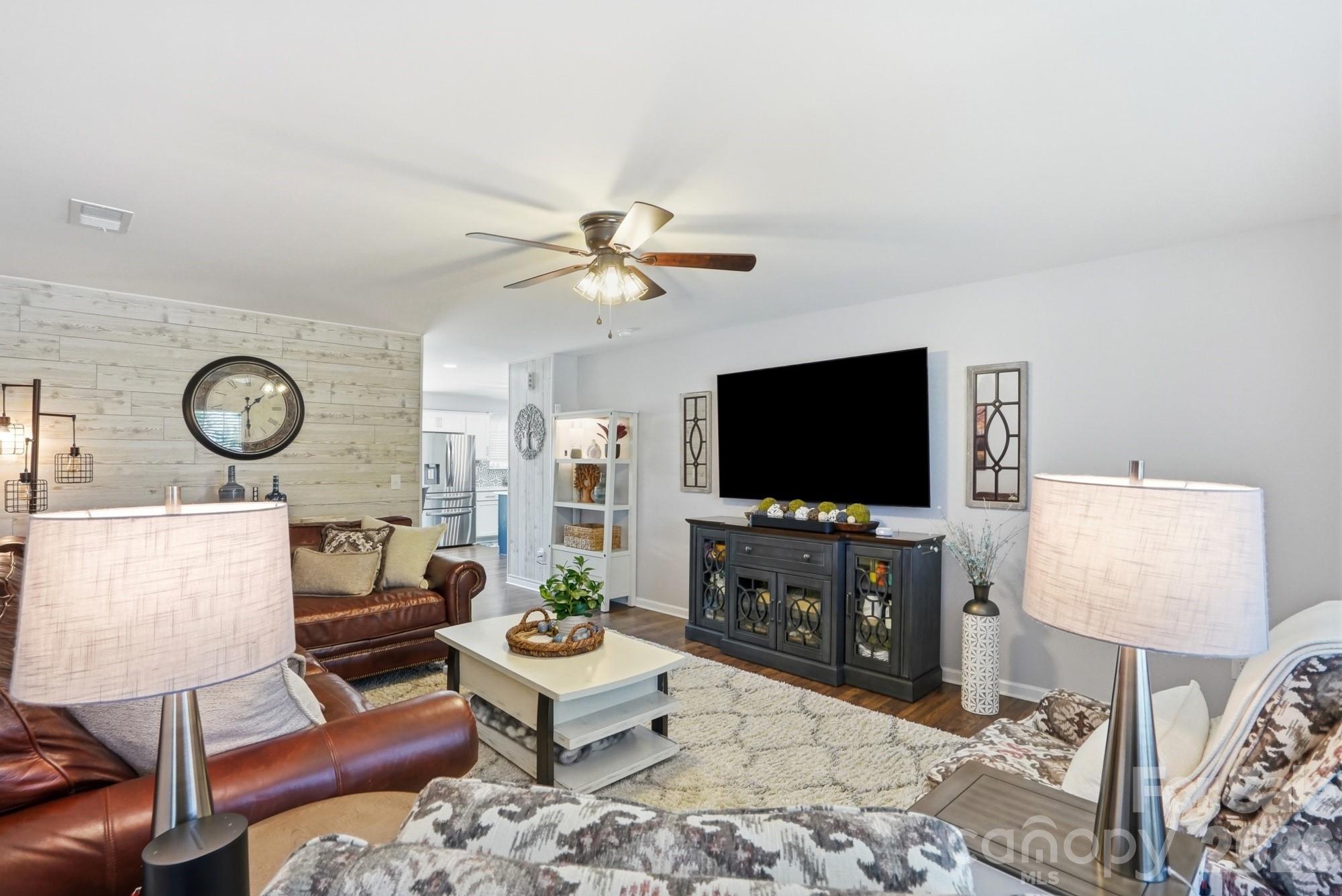 2757 Waybrook Drive — Dallas