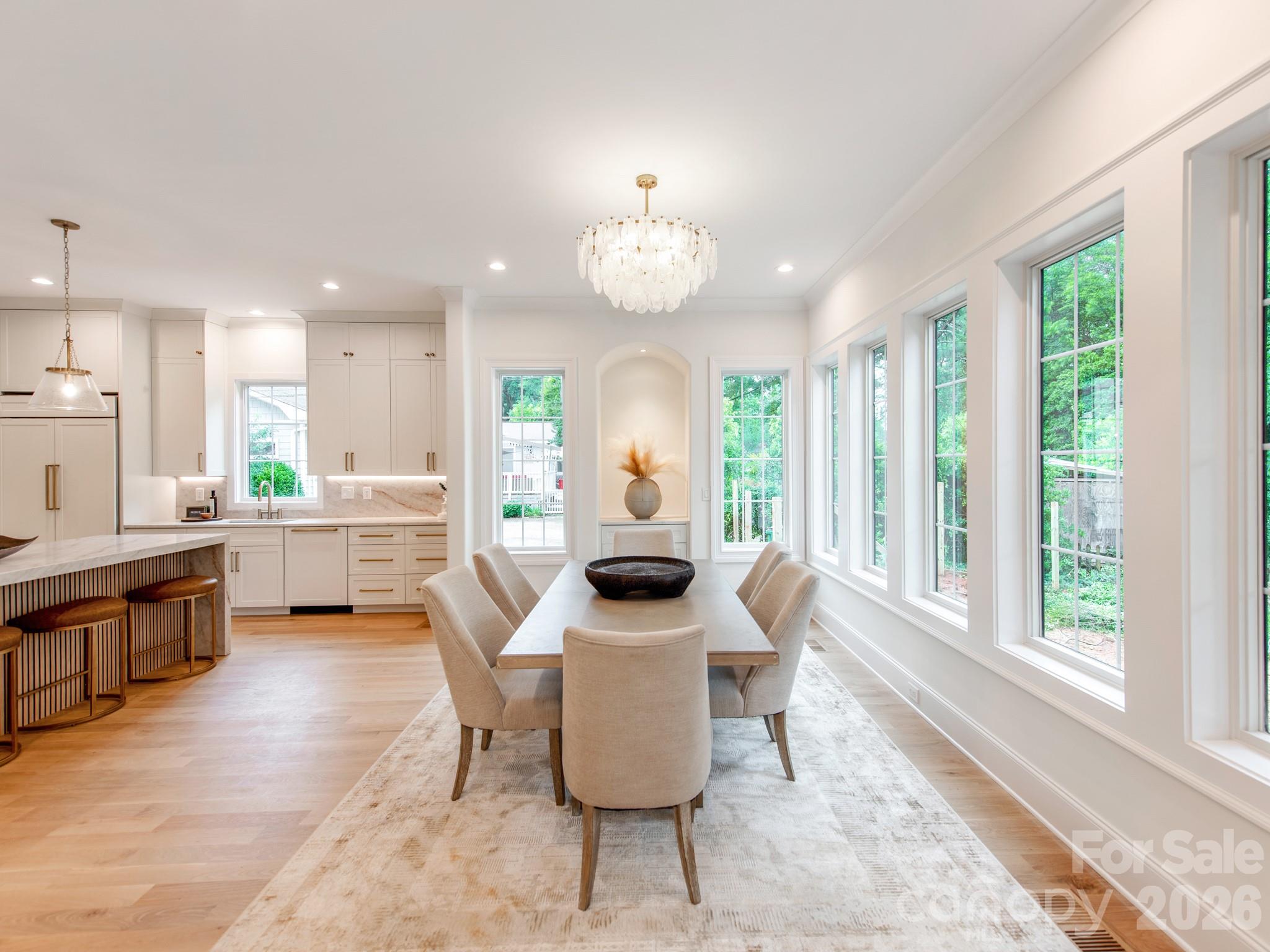 4627 Water Oak Road — Charlotte
