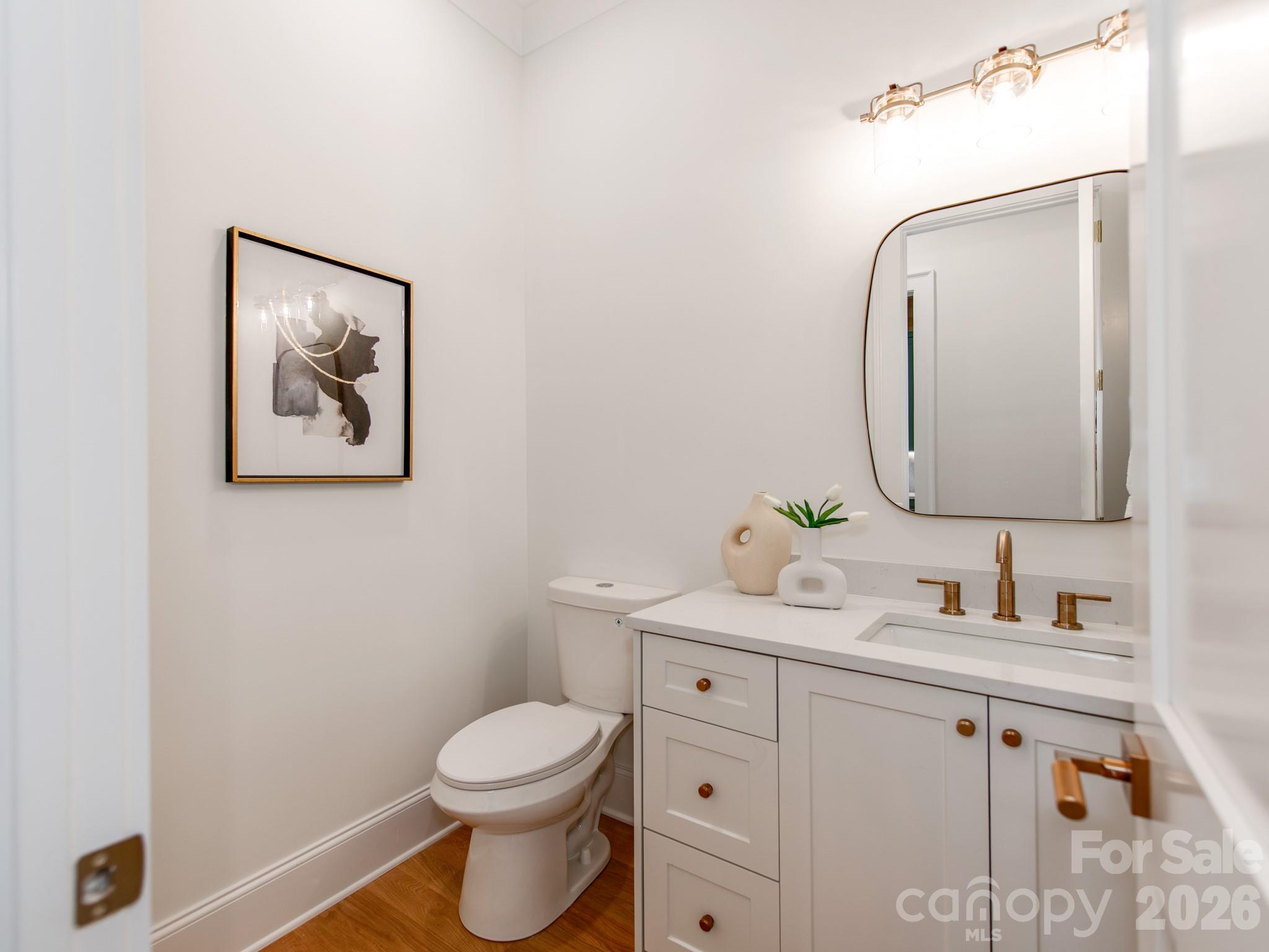 4627 Water Oak Road — Charlotte