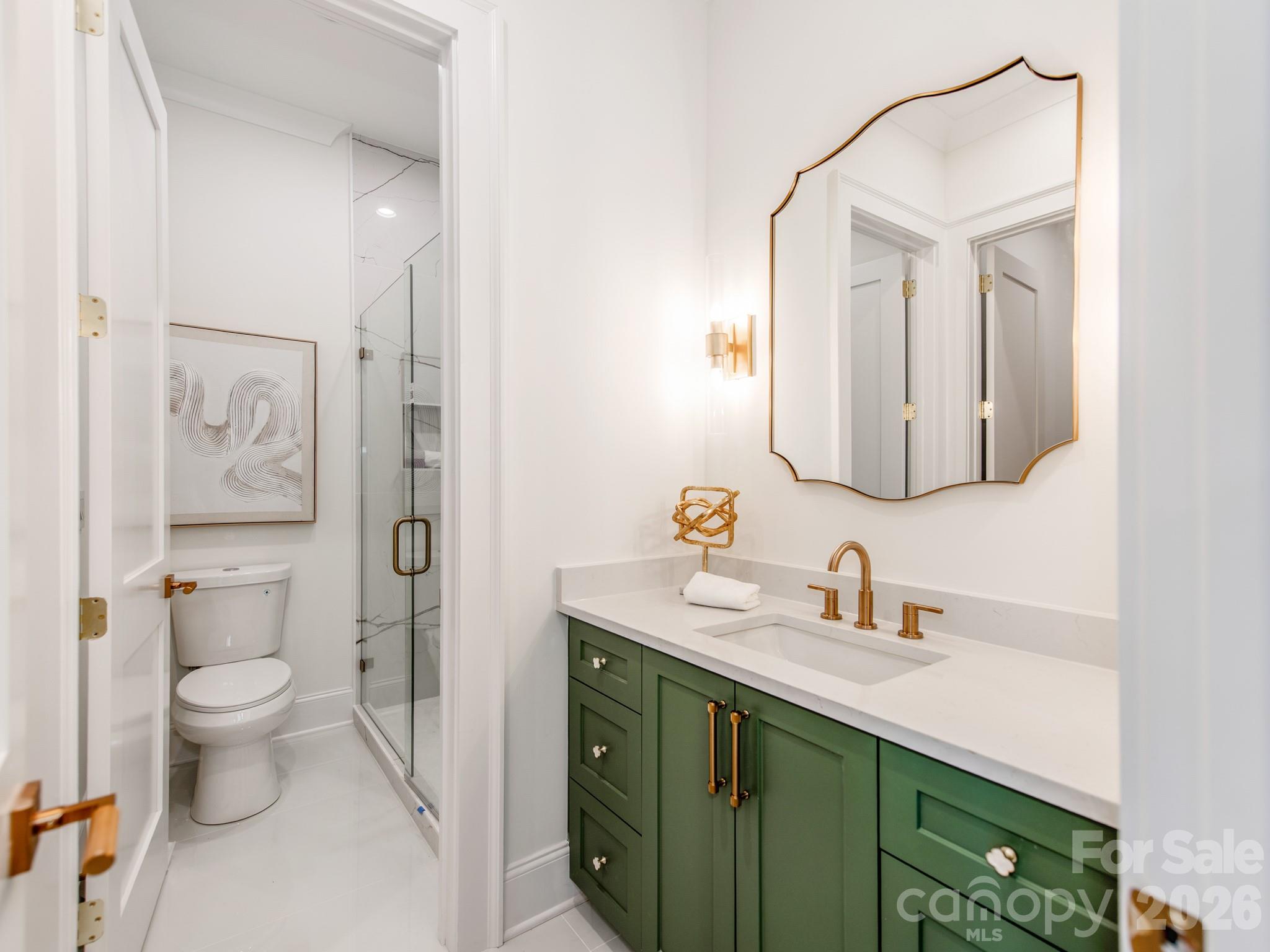 4627 Water Oak Road — Charlotte