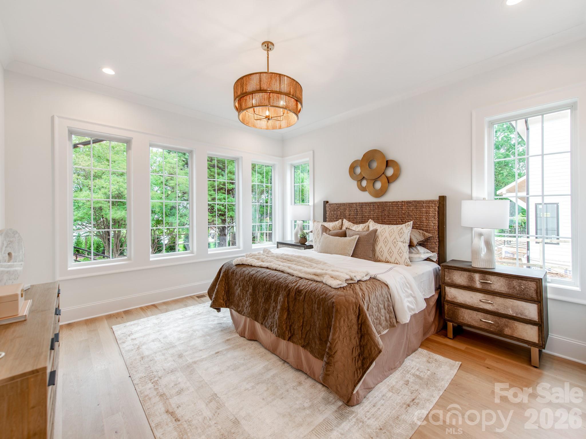 4627 Water Oak Road — Charlotte