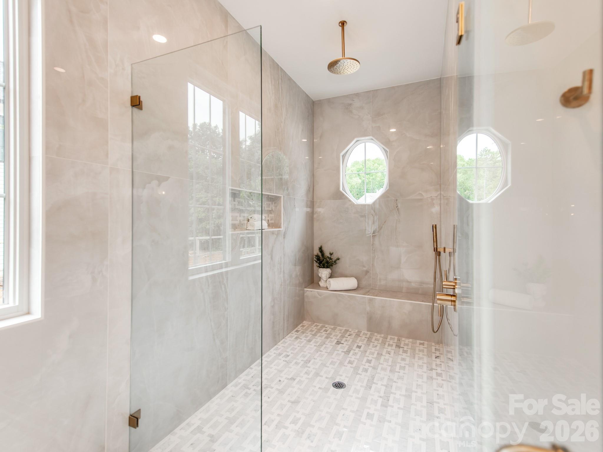 4627 Water Oak Road — Charlotte