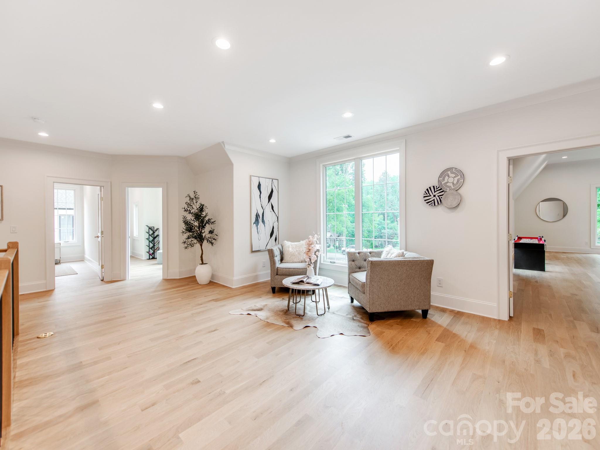 4627 Water Oak Road — Charlotte