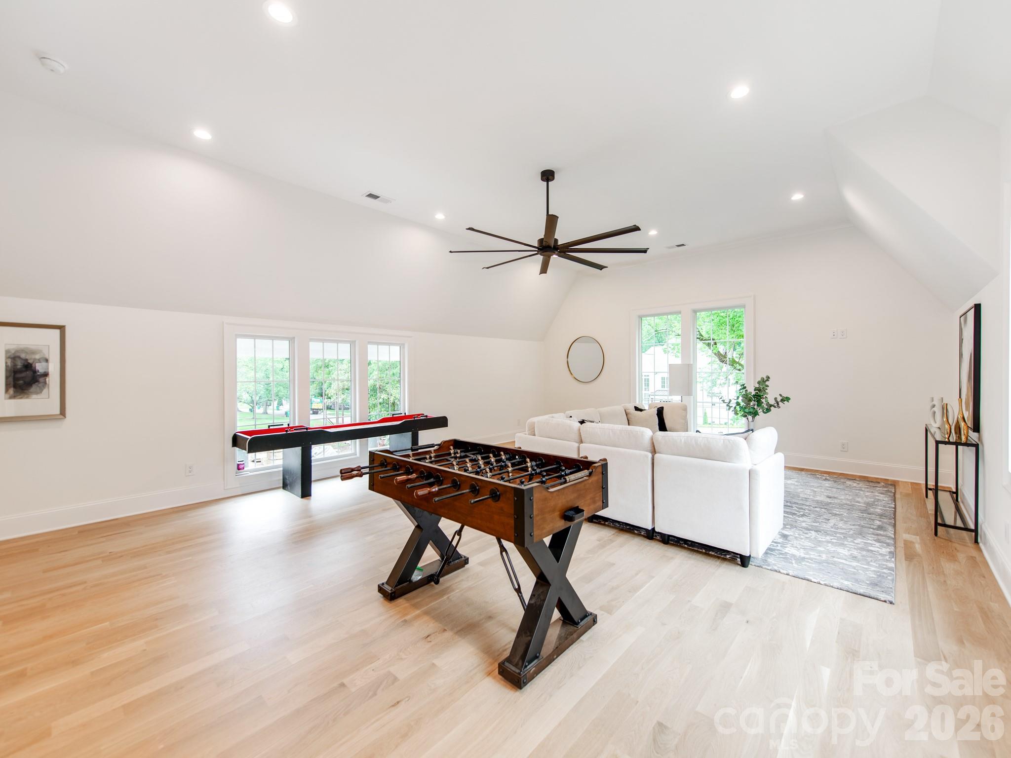 4627 Water Oak Road — Charlotte