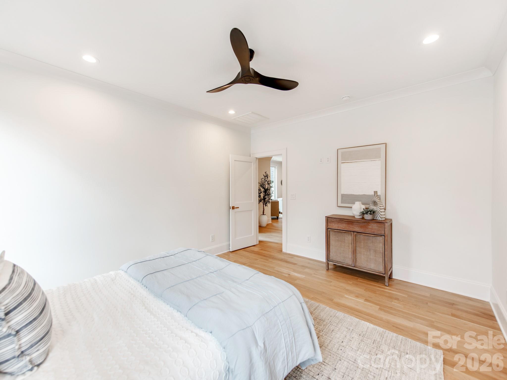 4627 Water Oak Road — Charlotte