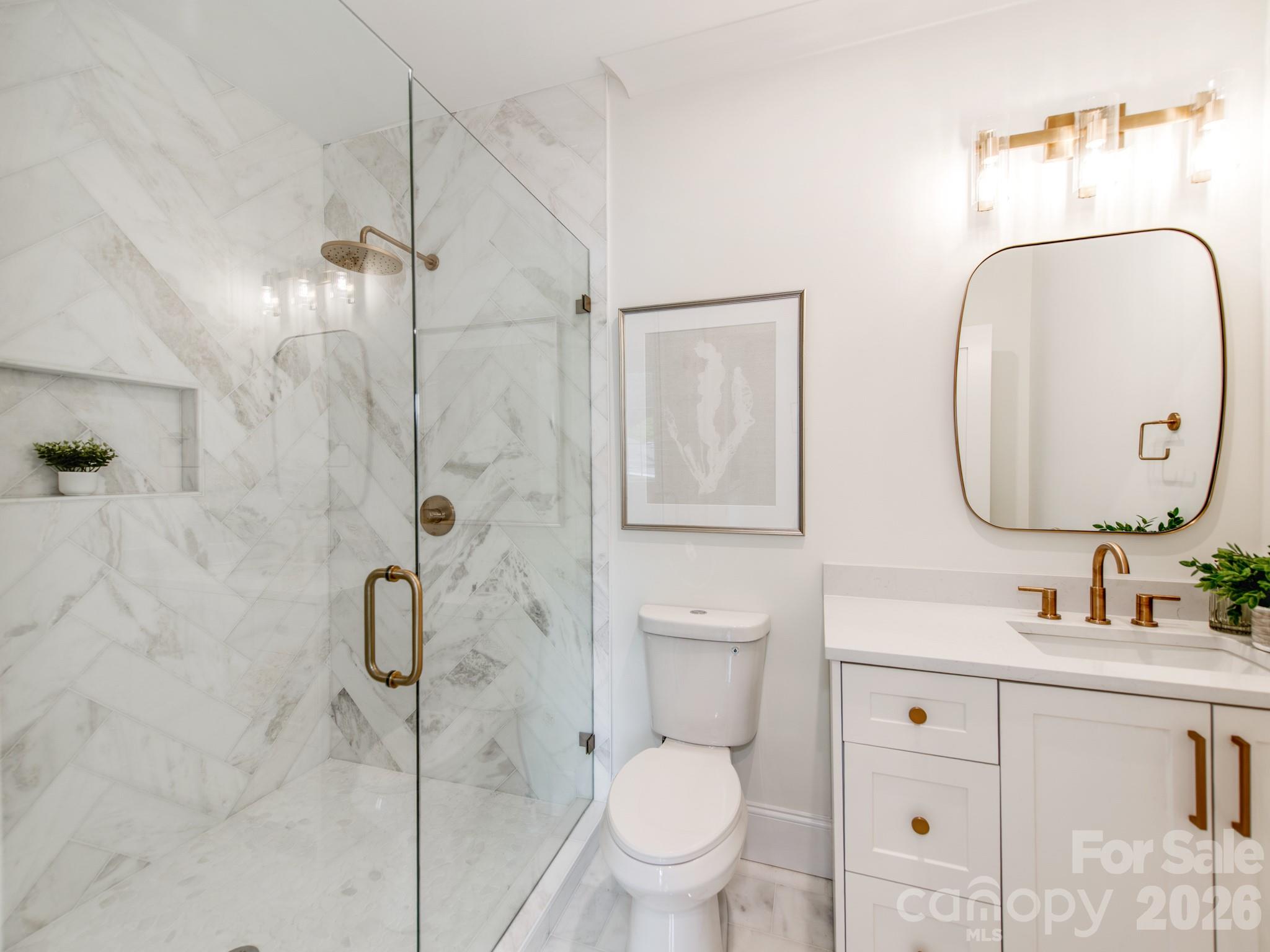 4627 Water Oak Road — Charlotte