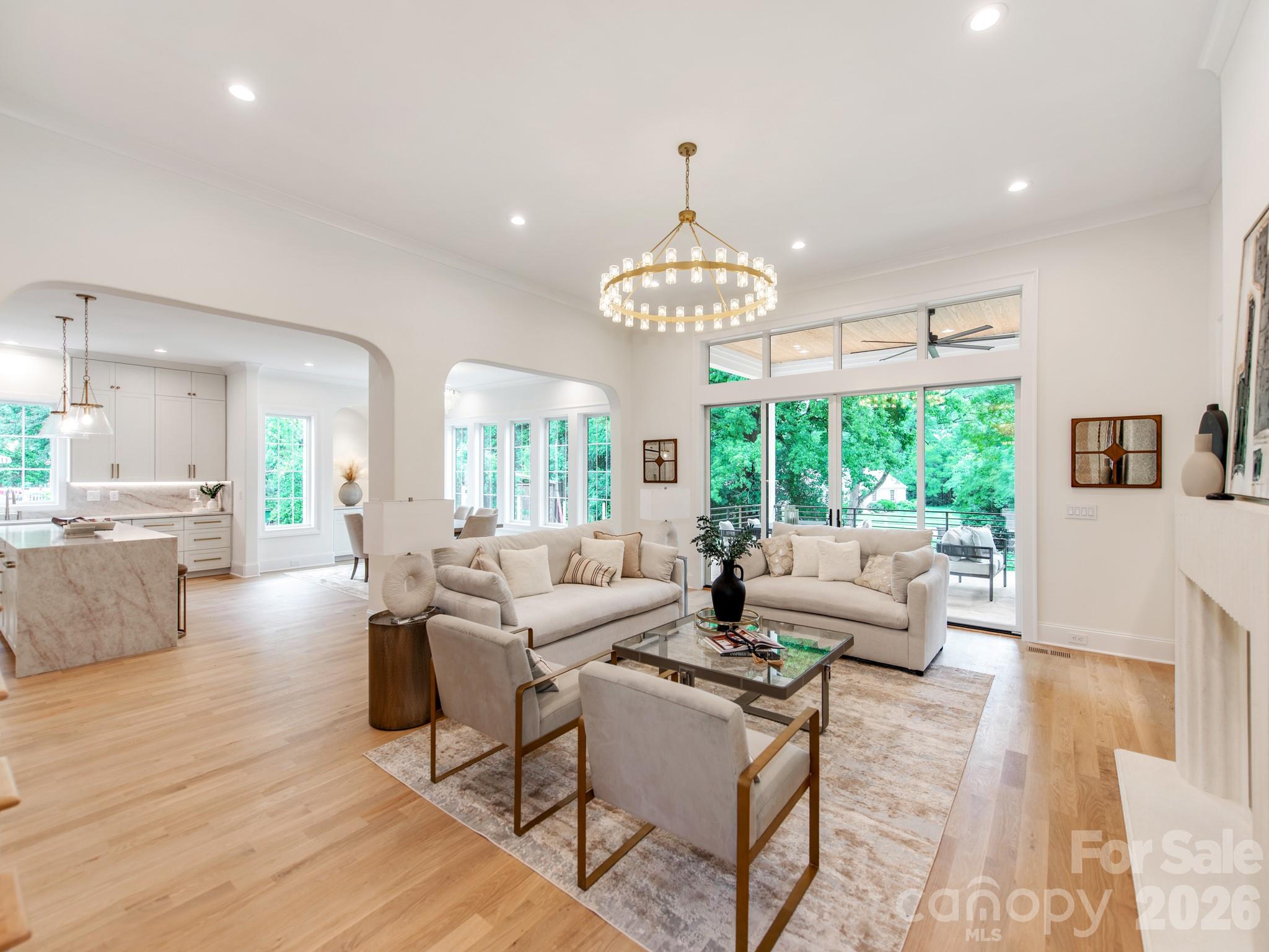4627 Water Oak Road — Charlotte