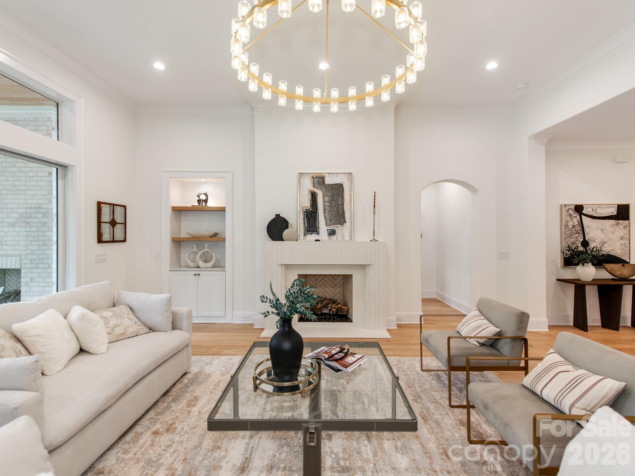 4627 Water Oak Road — Charlotte