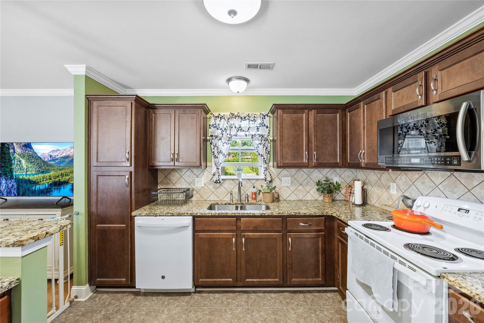 5250 Hickory Grove Road — Mount Holly