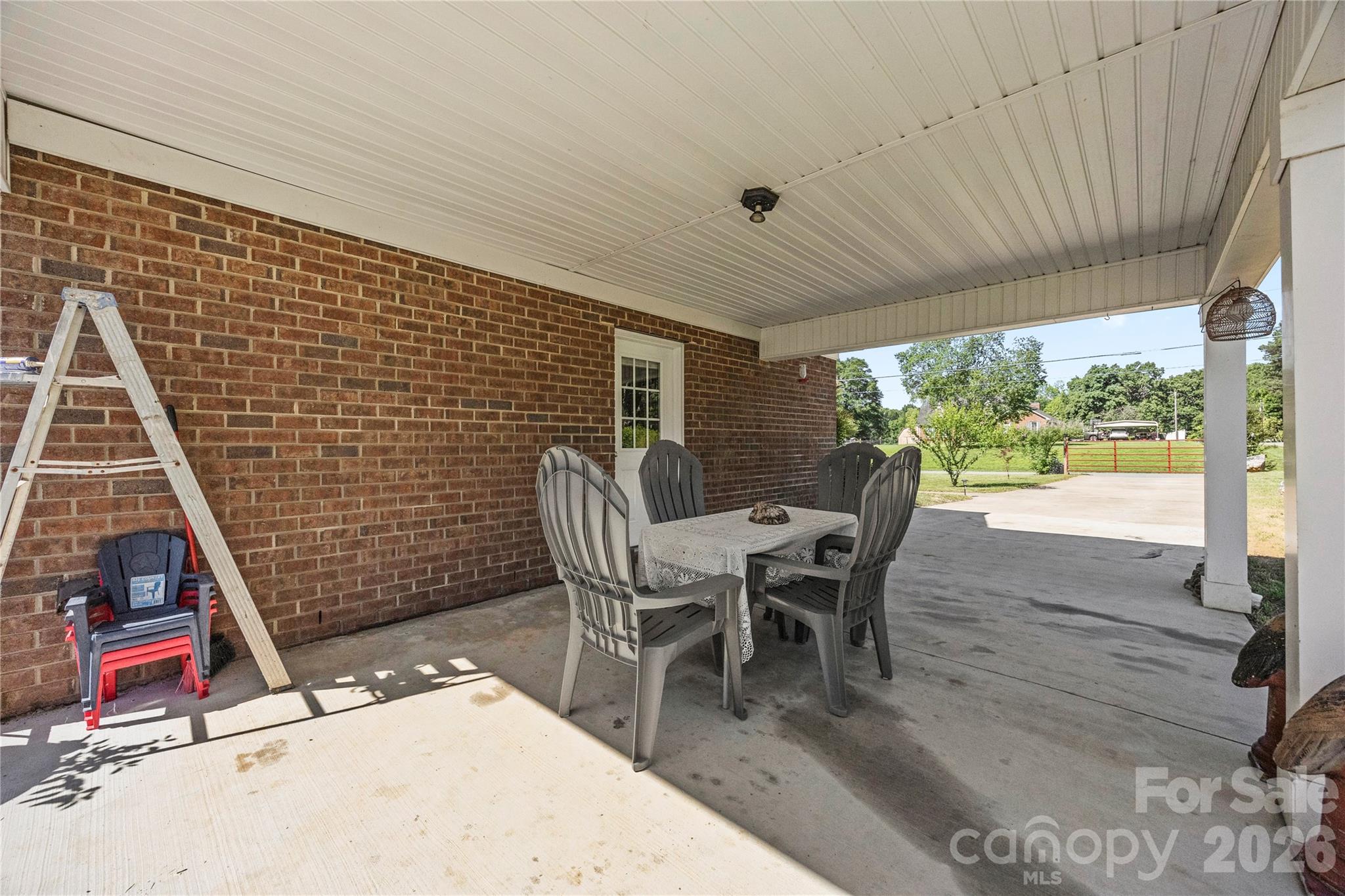 5250 Hickory Grove Road — Mount Holly