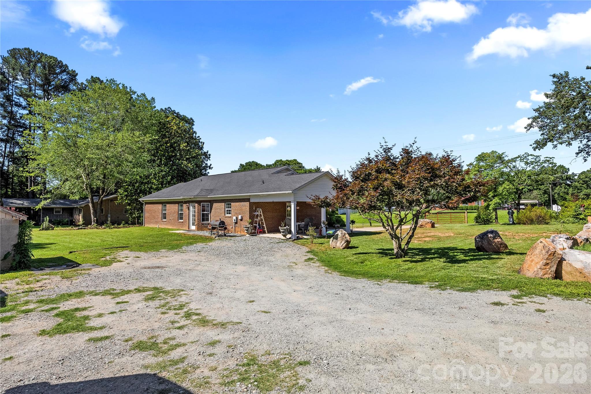 5250 Hickory Grove Road — Mount Holly