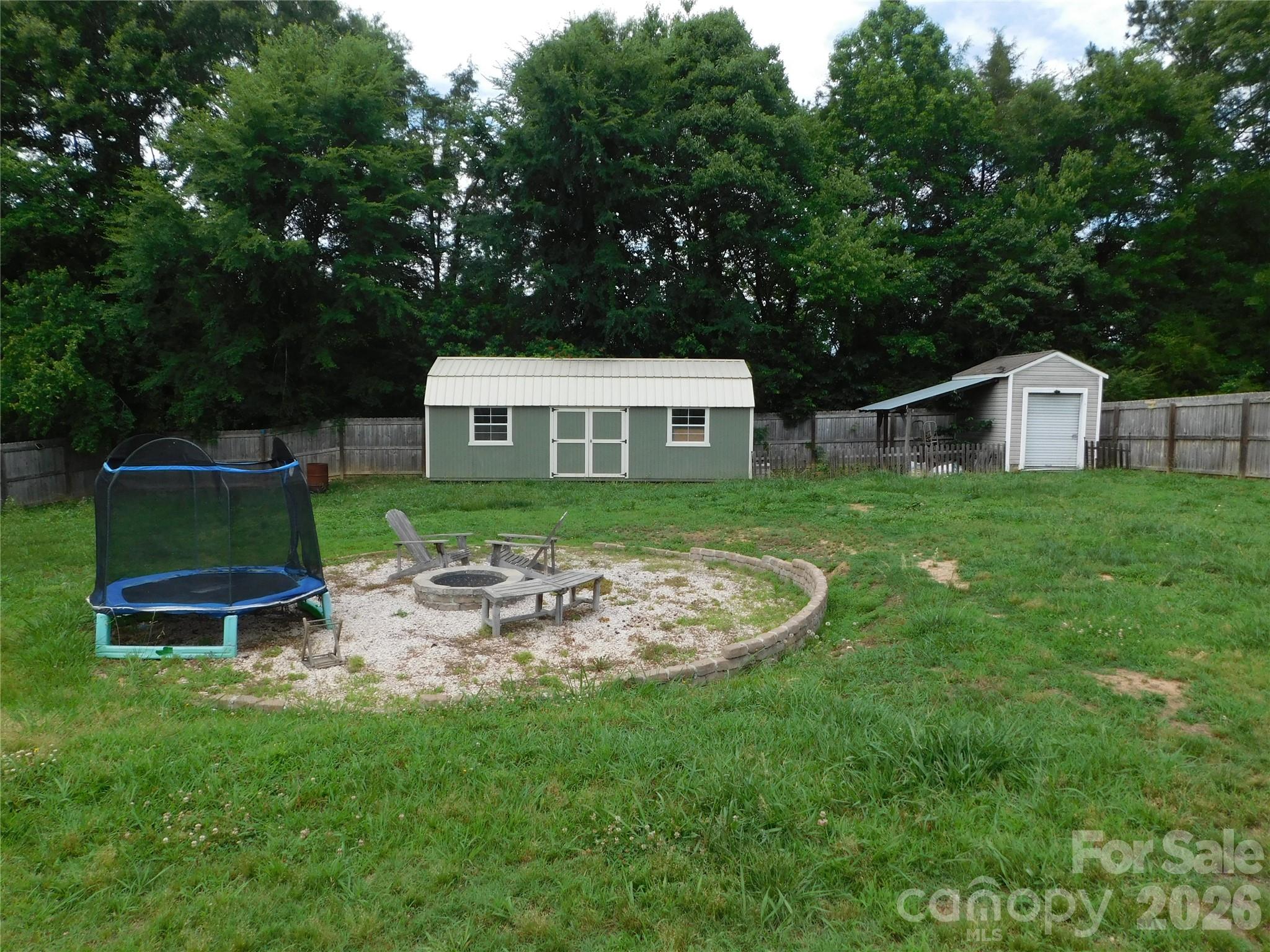 2707 Plantation Way #8 — Albemarle