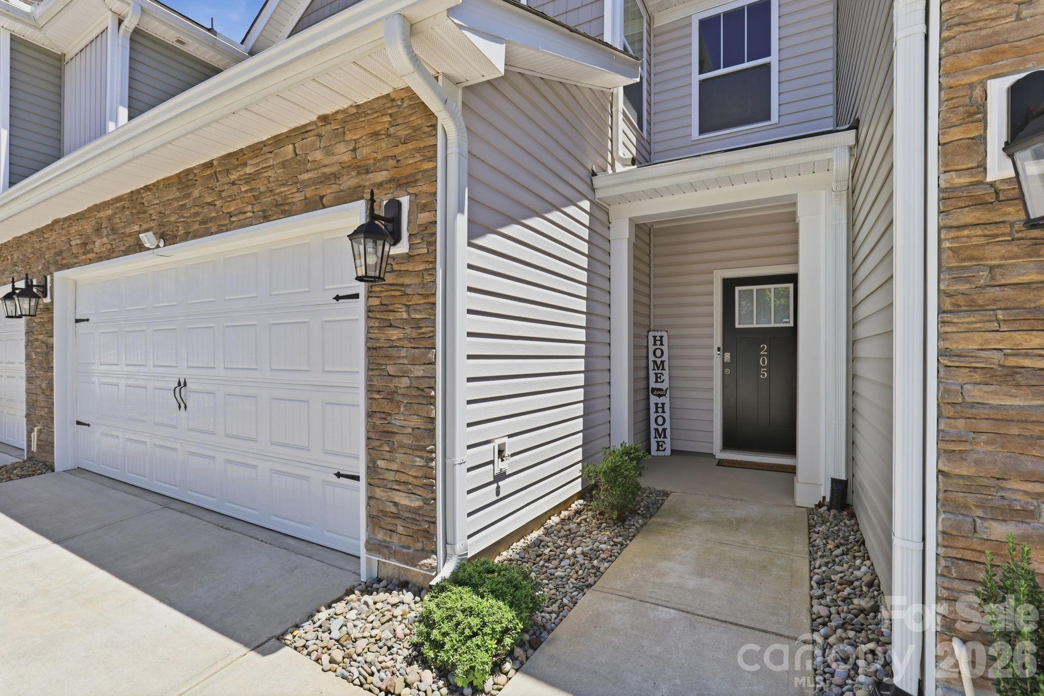 205 Reynard Trail — Greenville