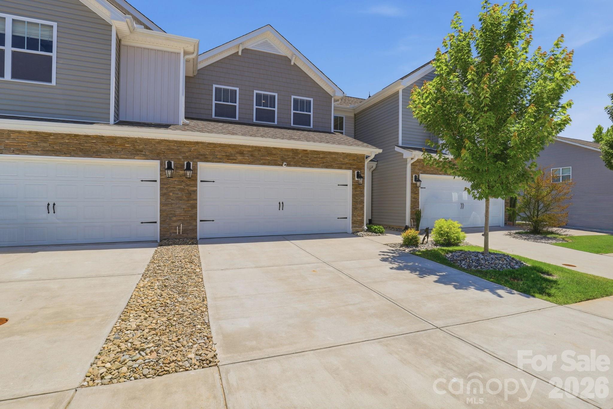 205 Reynard Trail — Greenville