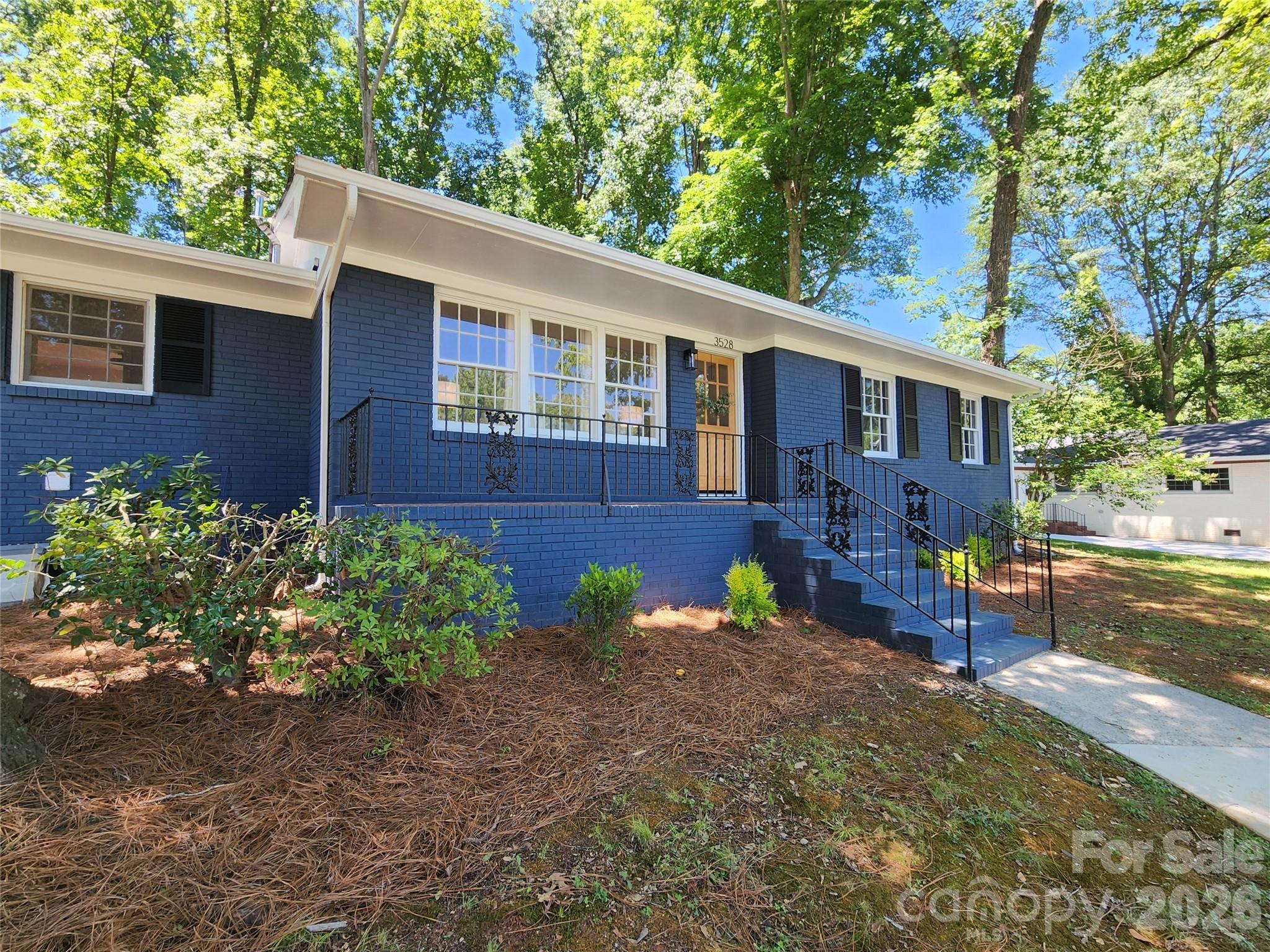 3528 Enfield Road — Charlotte