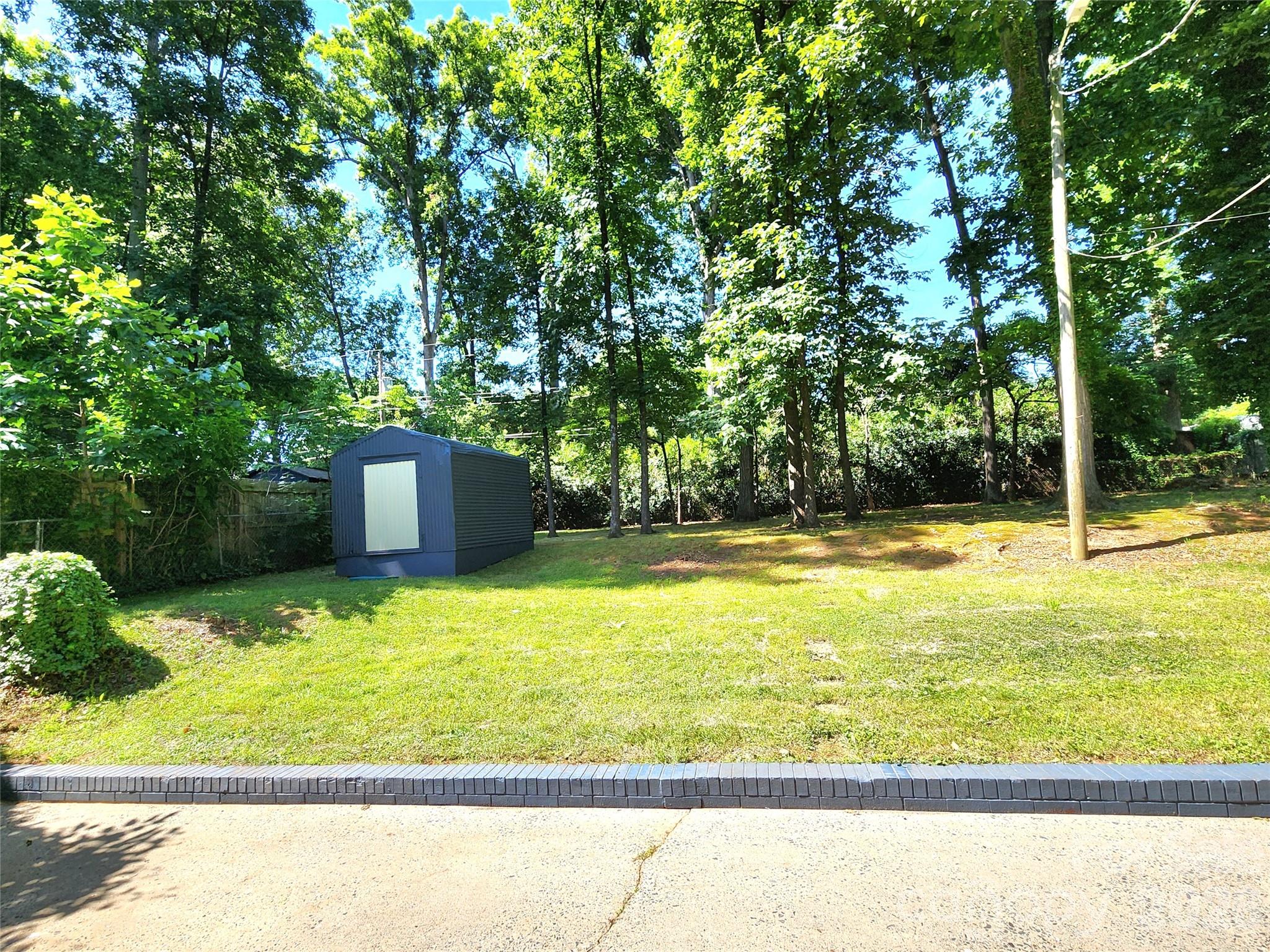 3528 Enfield Road — Charlotte