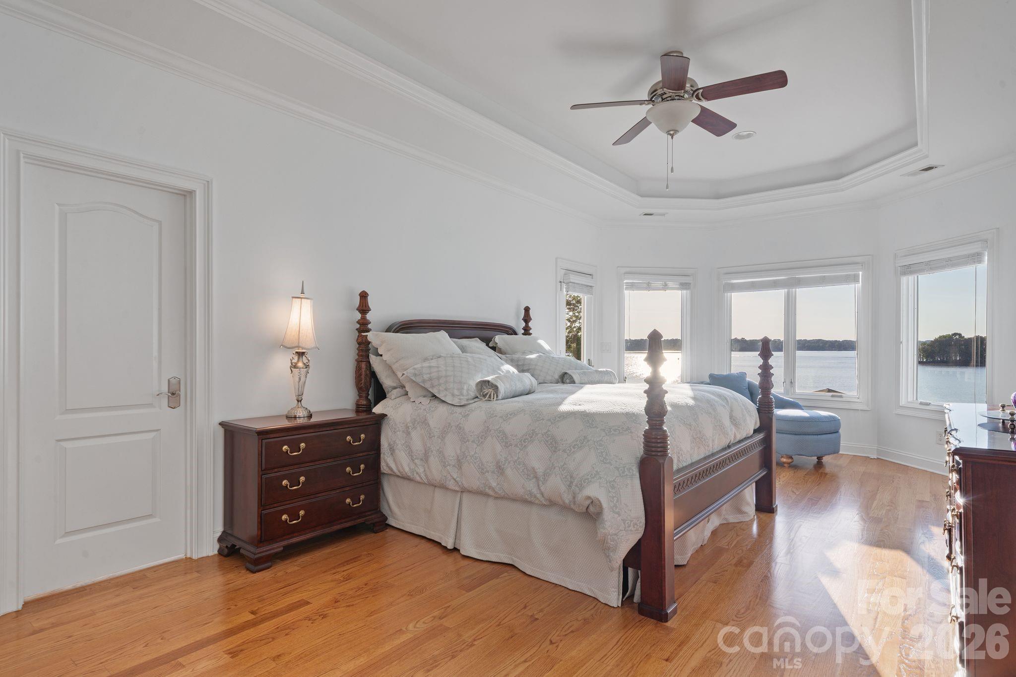 2477 Peninsula Shores Court — Denver