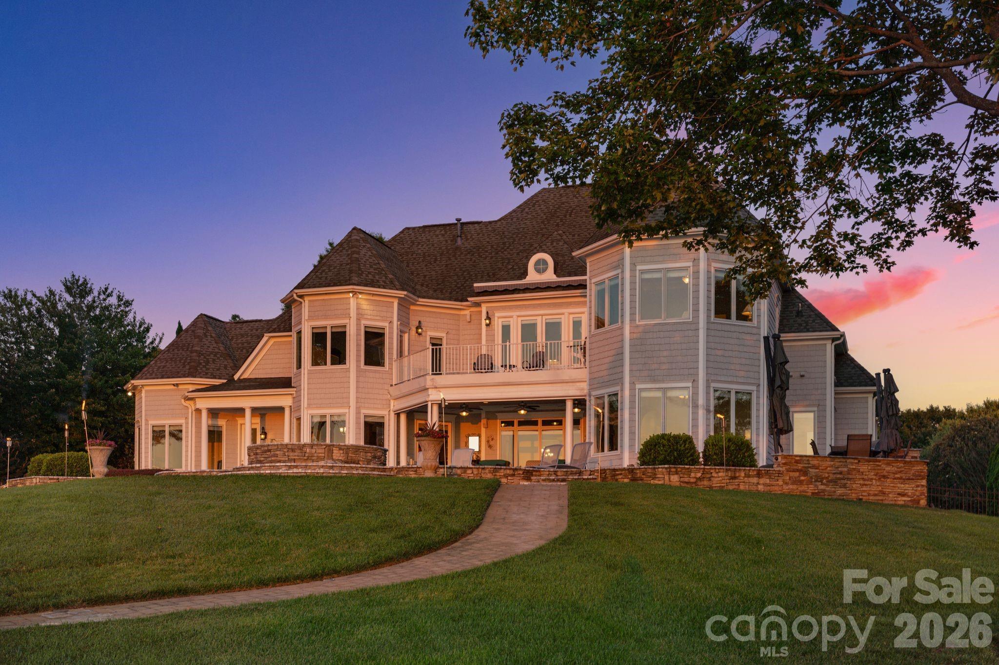 2477 Peninsula Shores Court — Denver