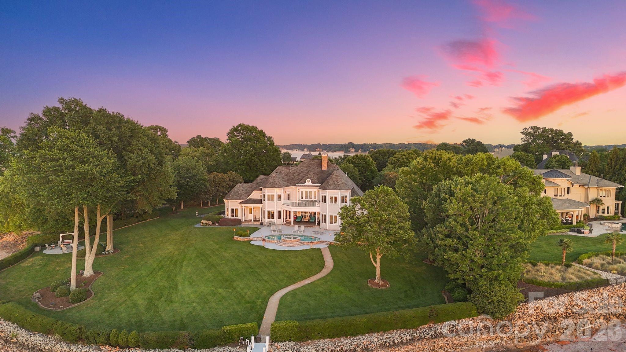 2477 Peninsula Shores Court — Denver