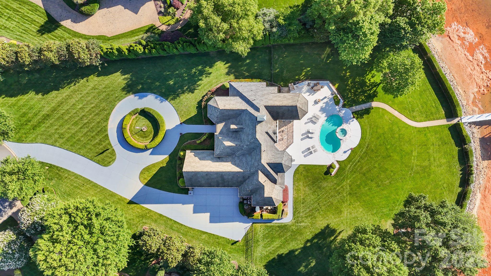 2477 Peninsula Shores Court — Denver