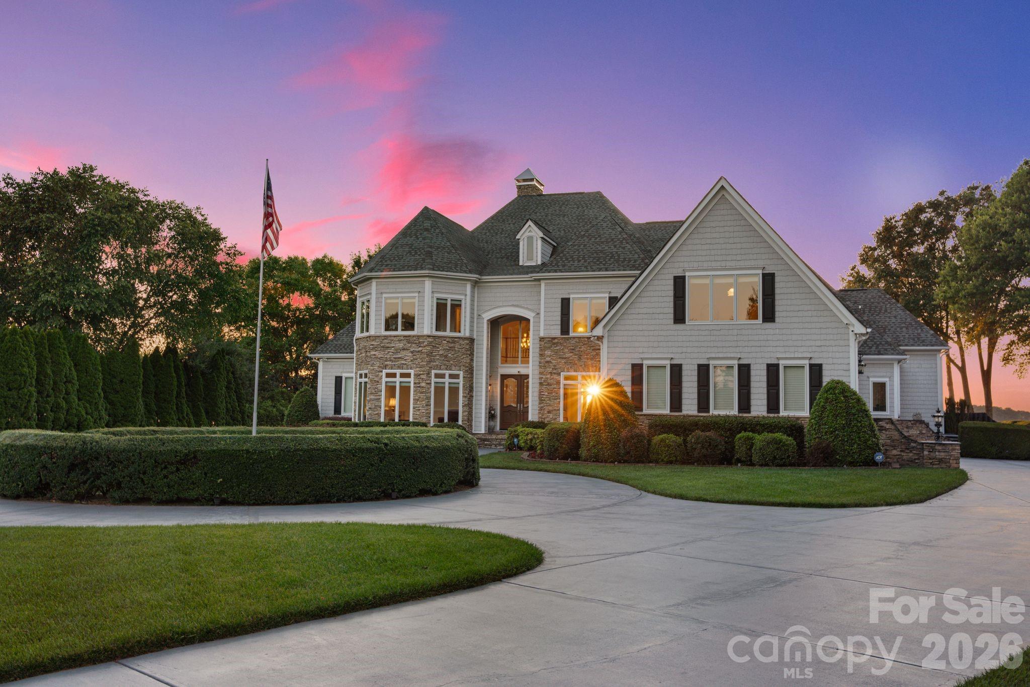 2477 Peninsula Shores Court — Denver
