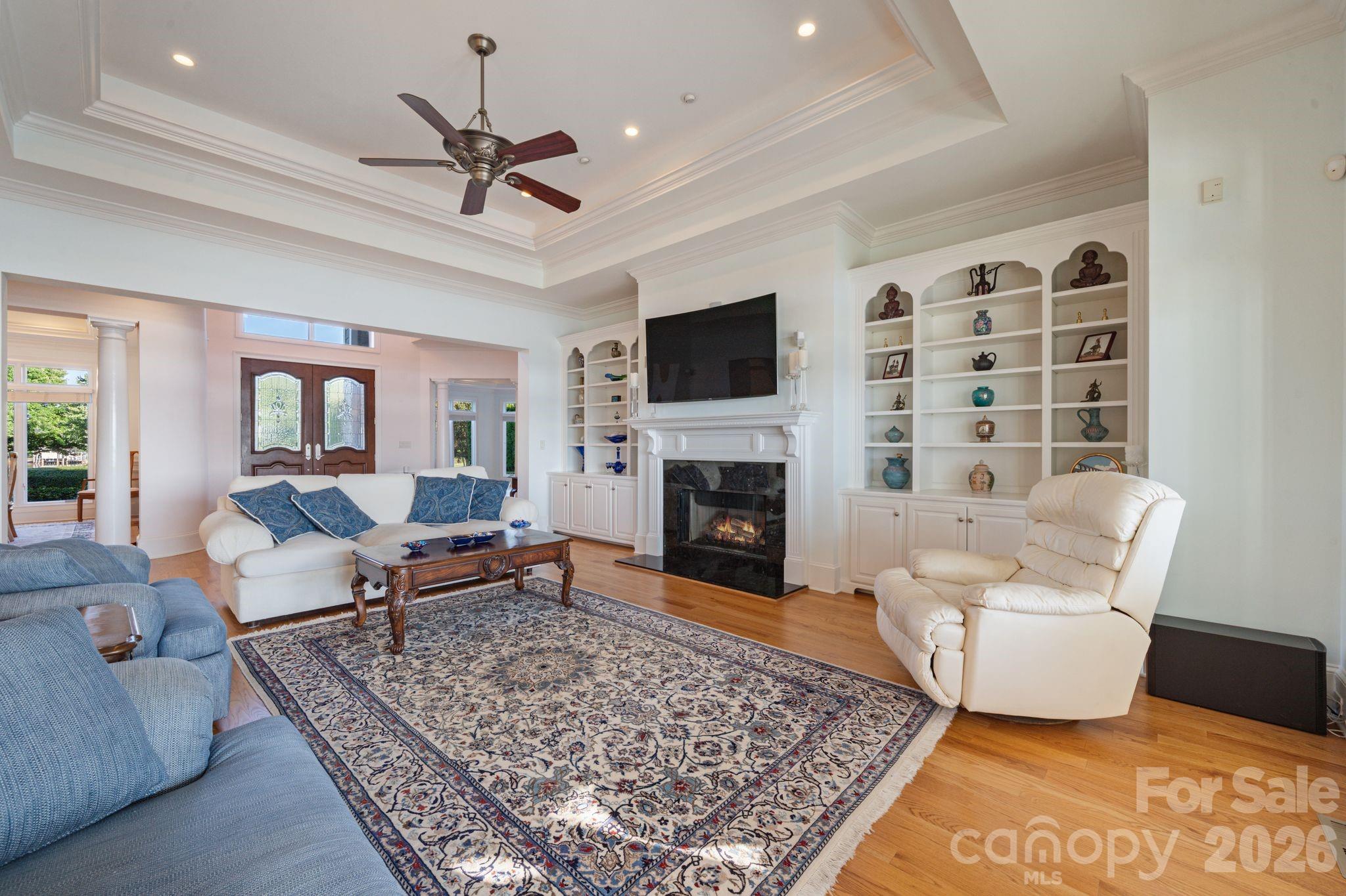 2477 Peninsula Shores Court — Denver