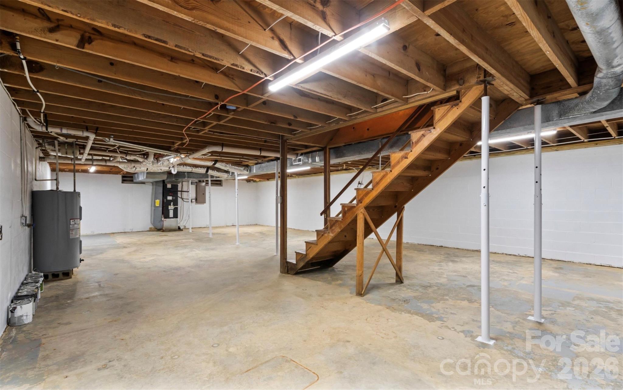 2910 Floral Drive — Albemarle