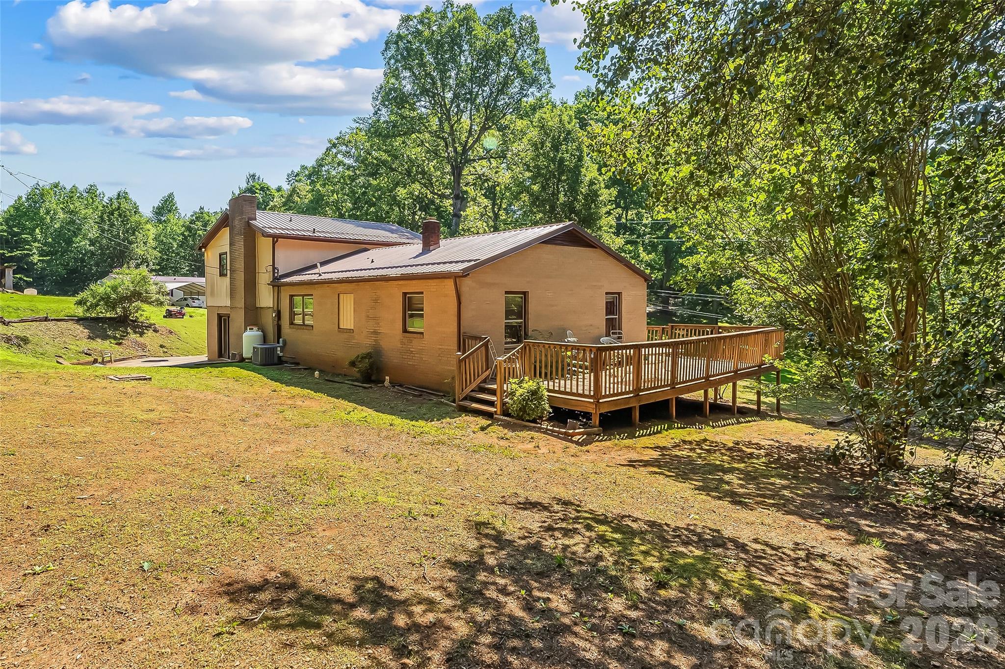 5350 Jay Road — Morganton