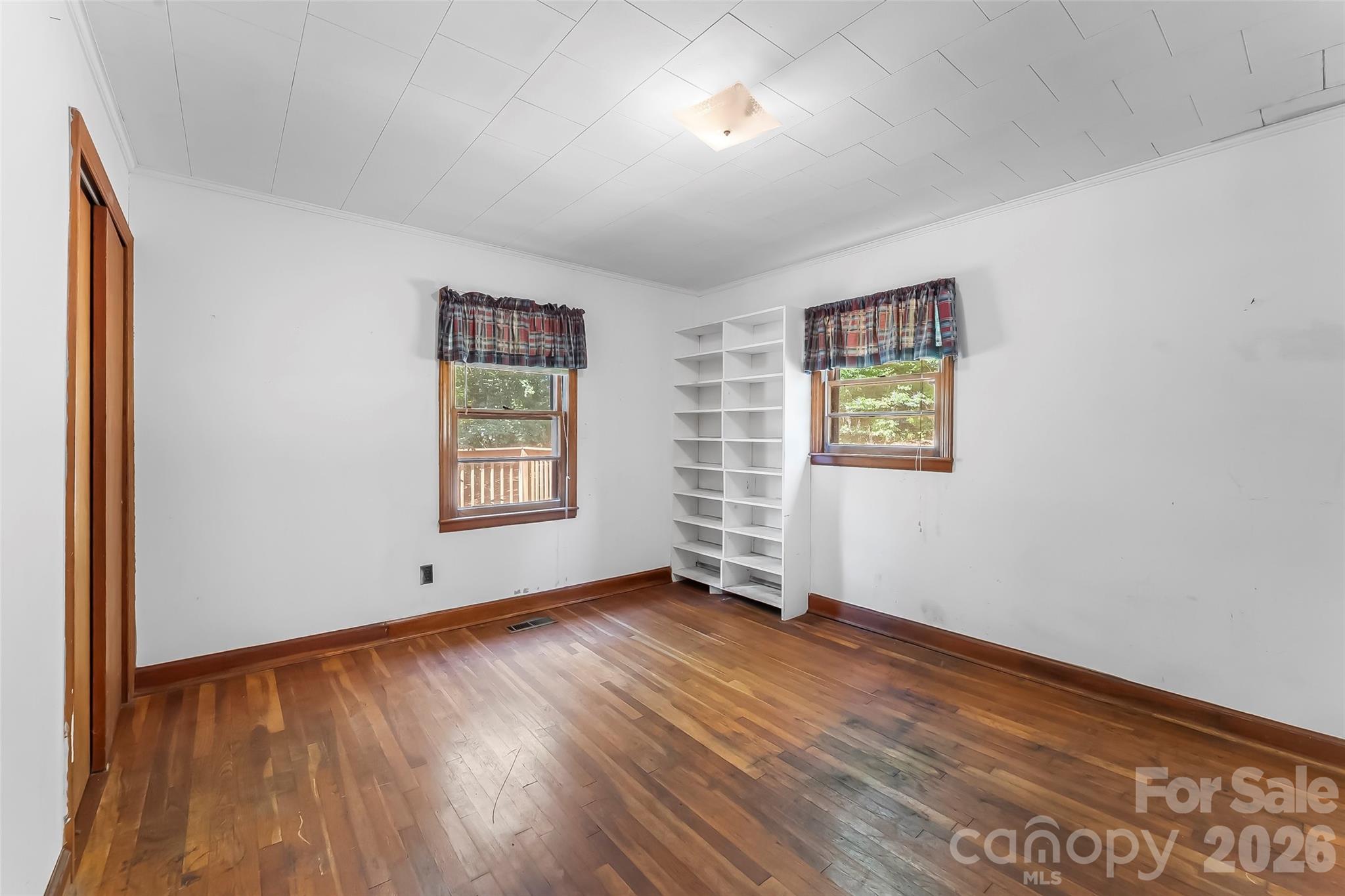 5350 Jay Road — Morganton