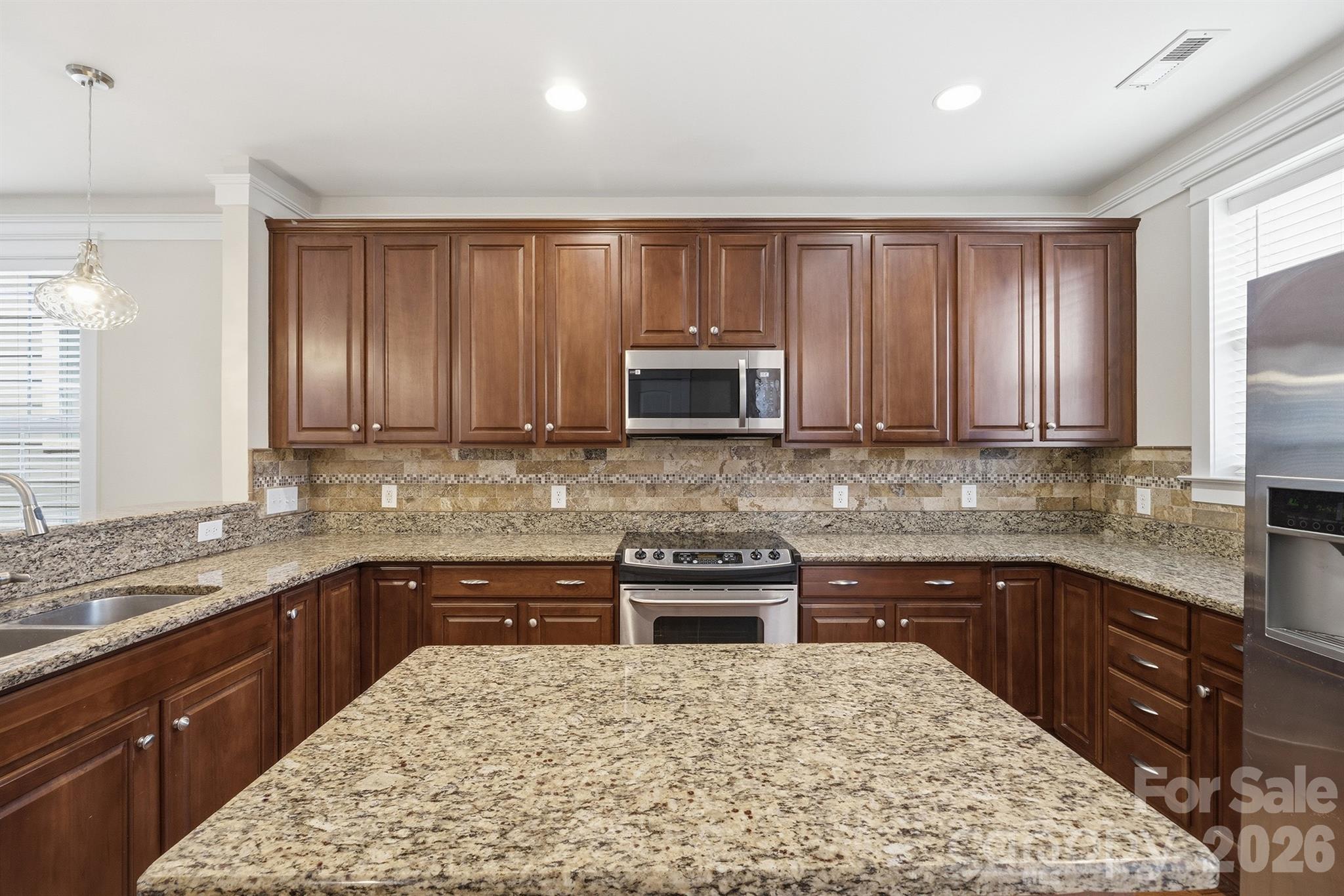 717 E 8th Street — Charlotte