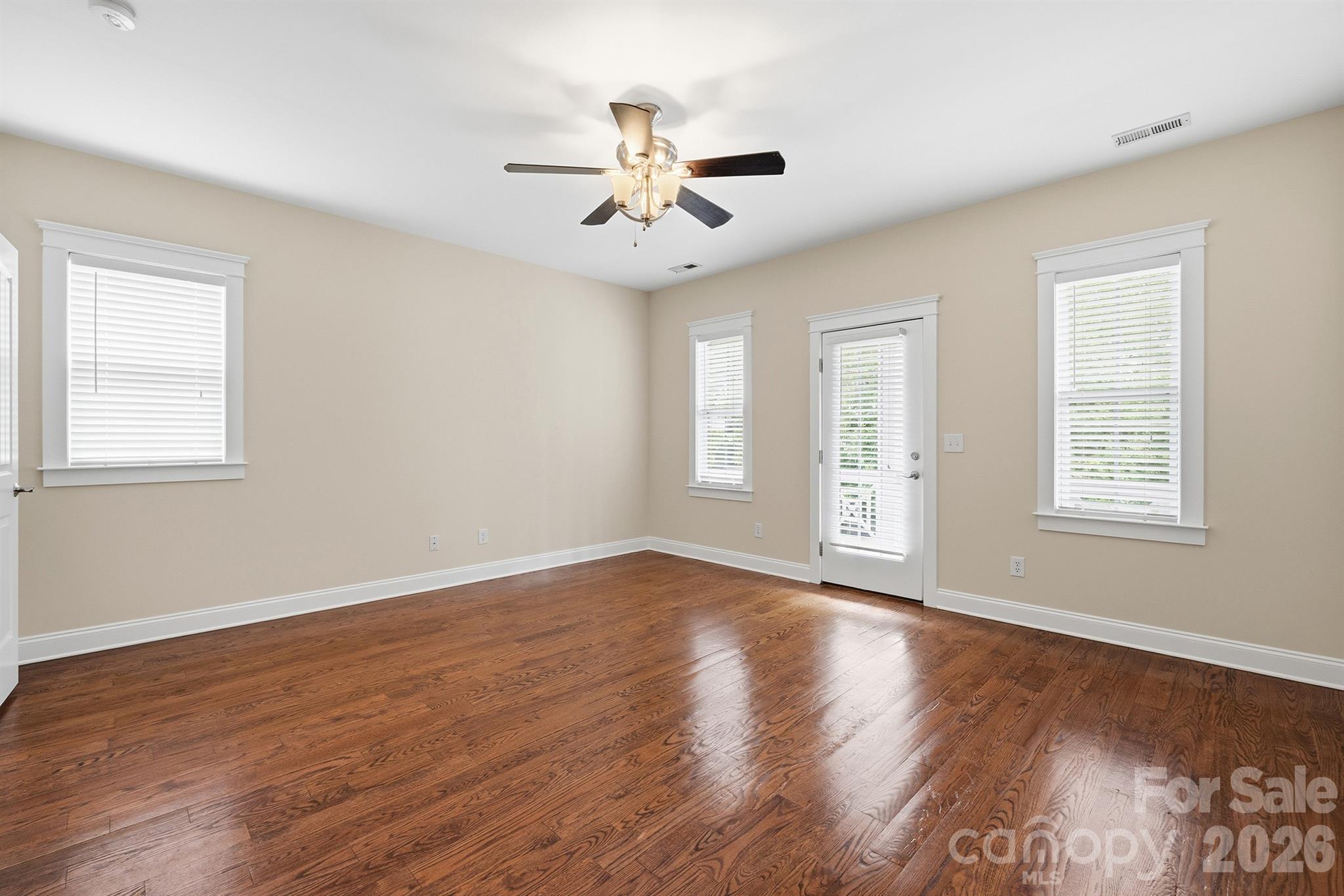 717 E 8th Street — Charlotte