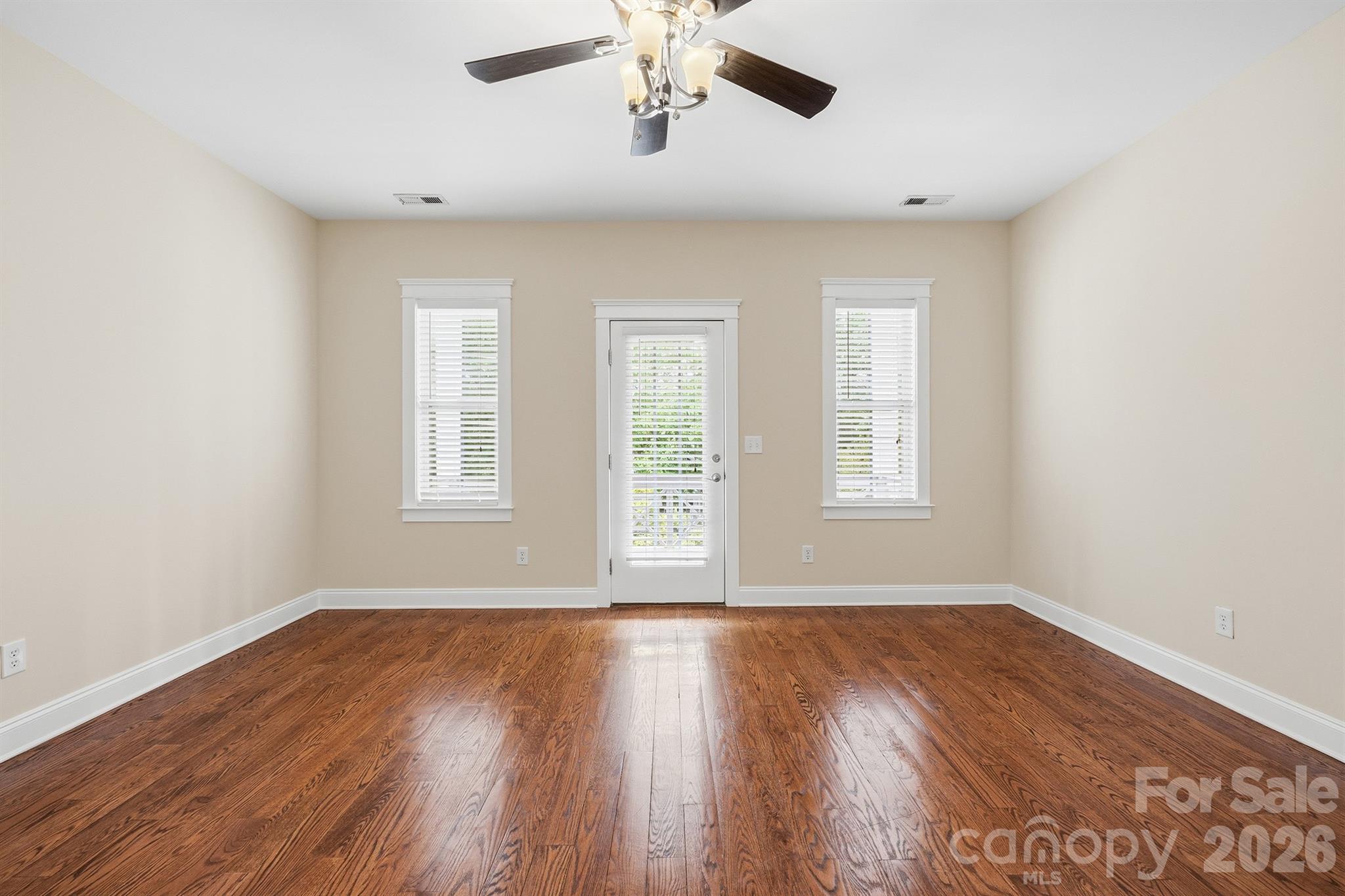 717 E 8th Street — Charlotte