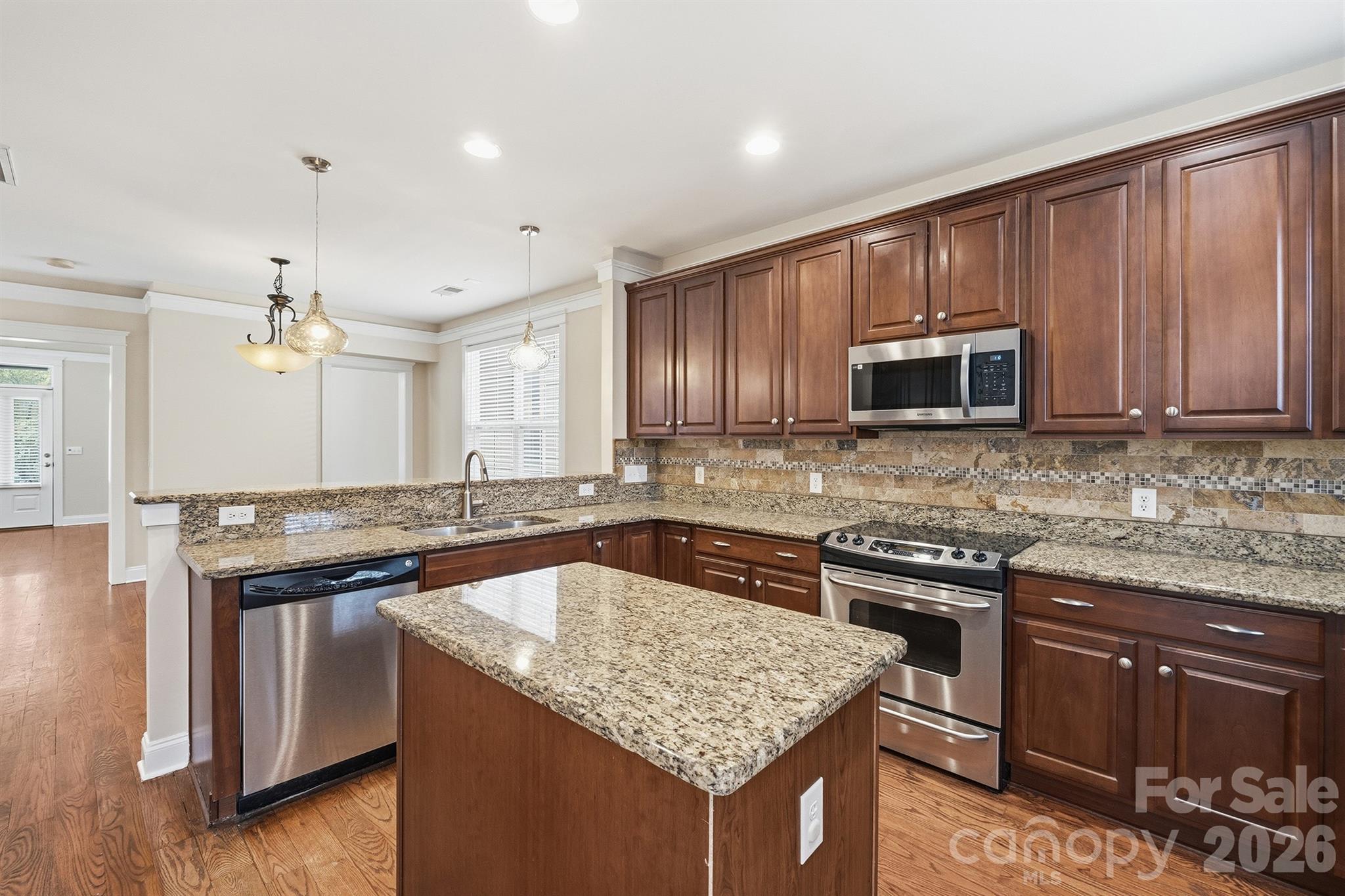 717 E 8th Street — Charlotte