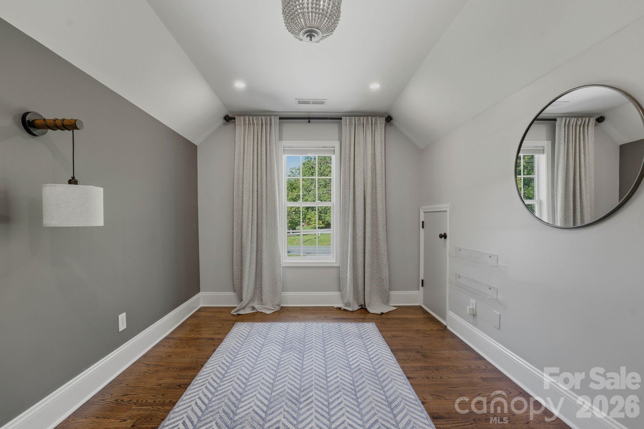 5408 Kuykendall Road — Charlotte