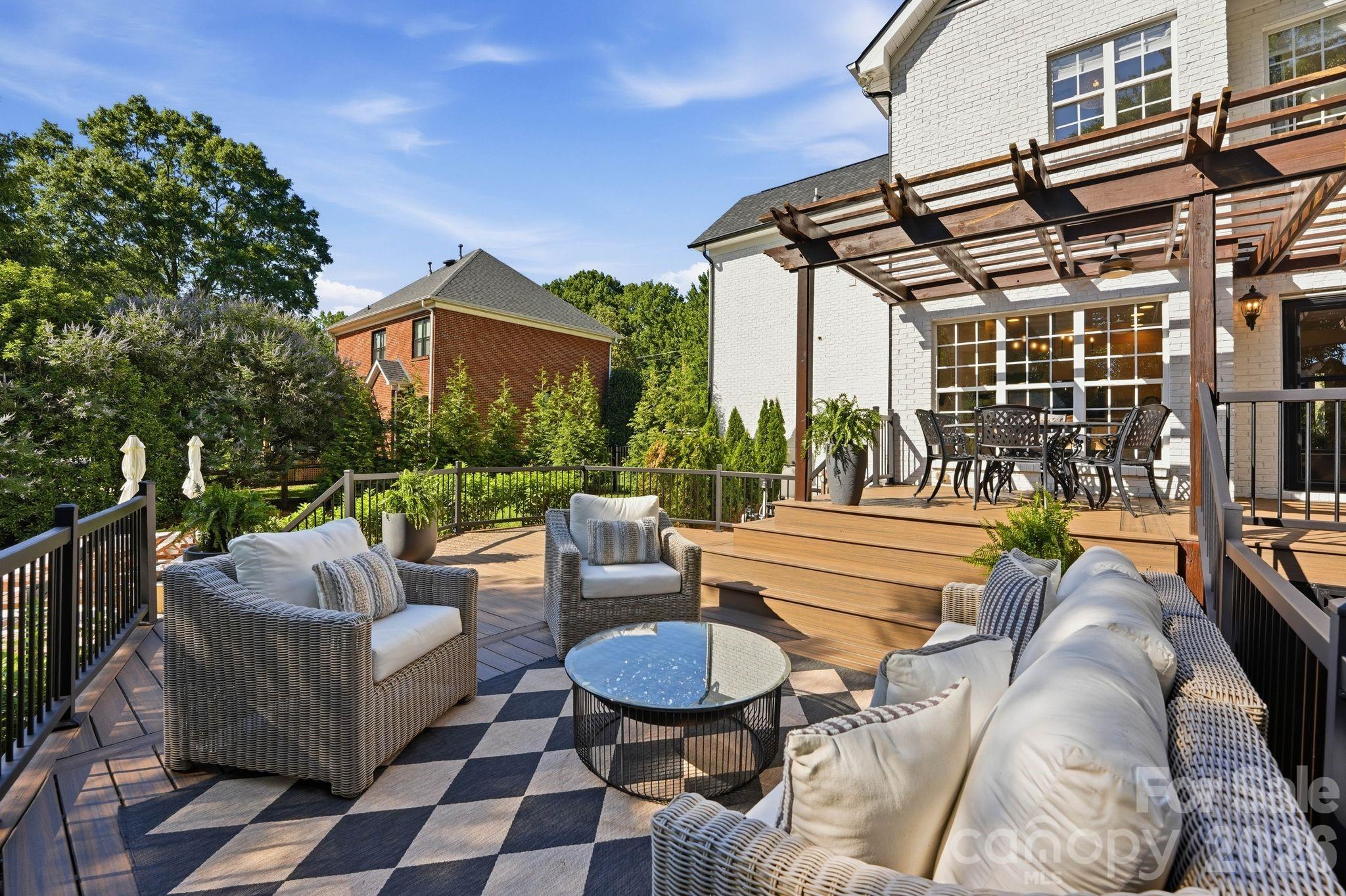 5408 Kuykendall Road — Charlotte
