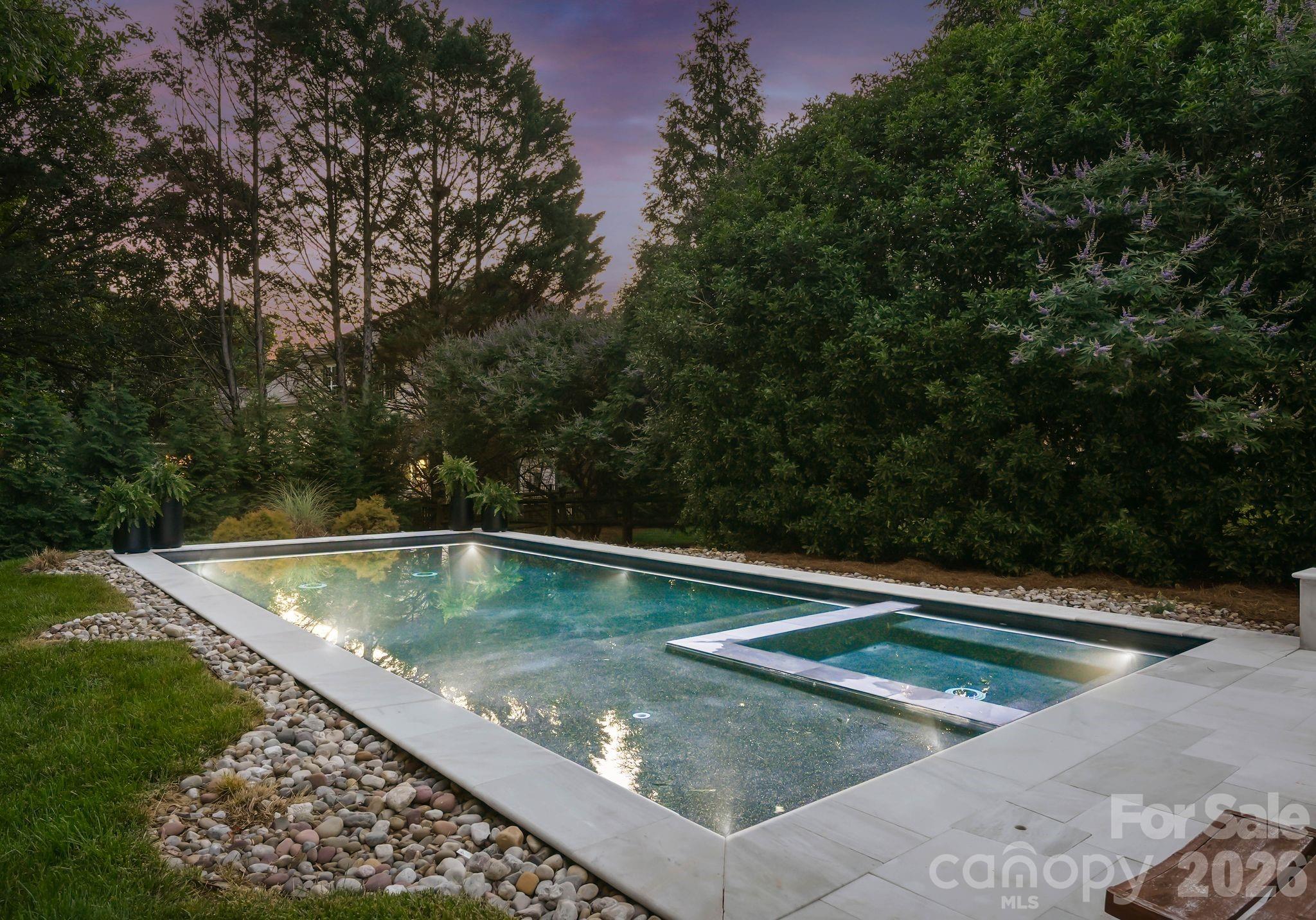 5408 Kuykendall Road — Charlotte