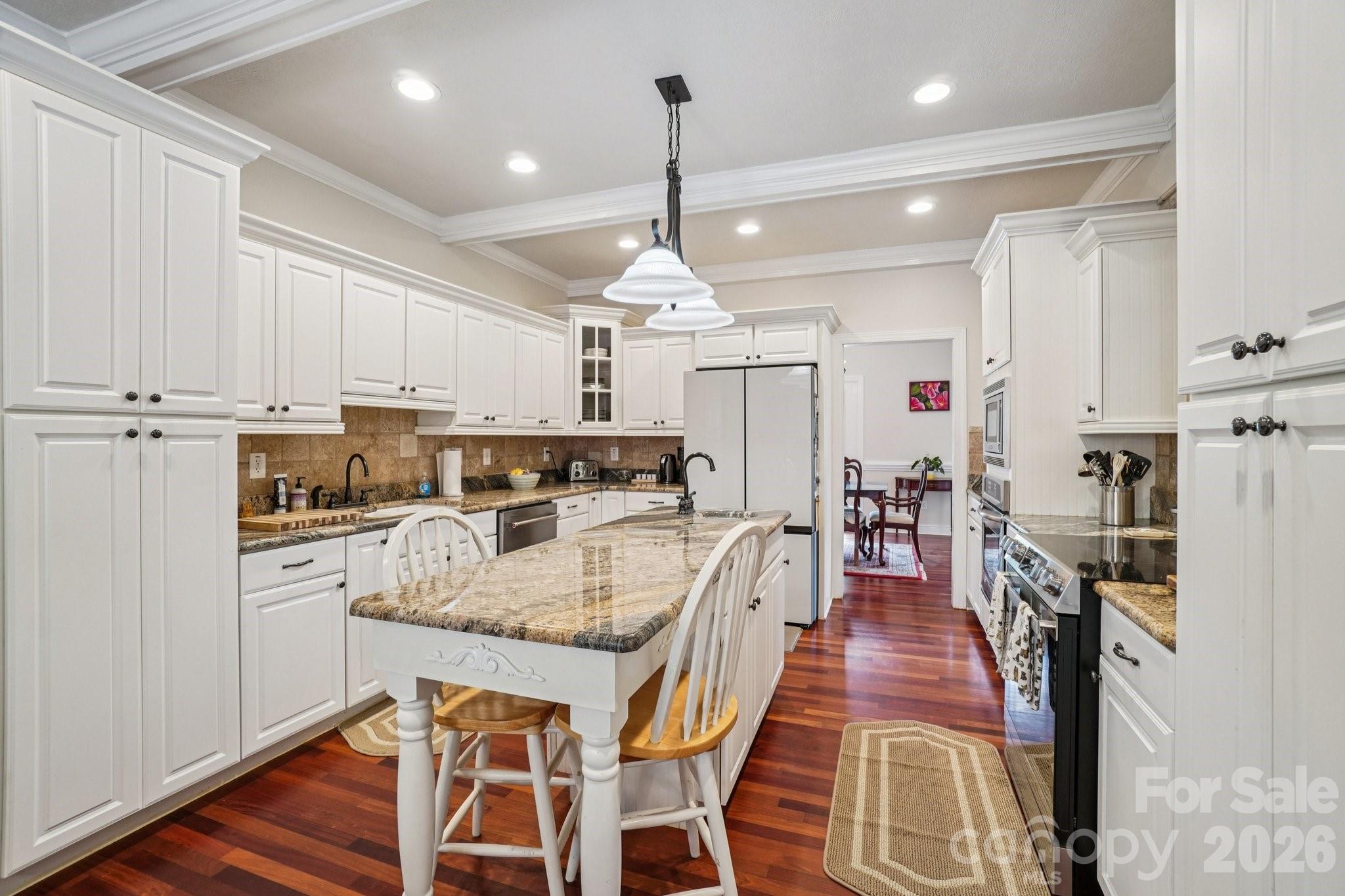 302 Davy Crockett Drive — Maggie Valley