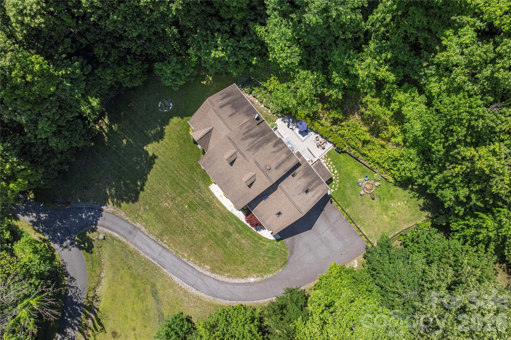 302 Davy Crockett Drive — Maggie Valley