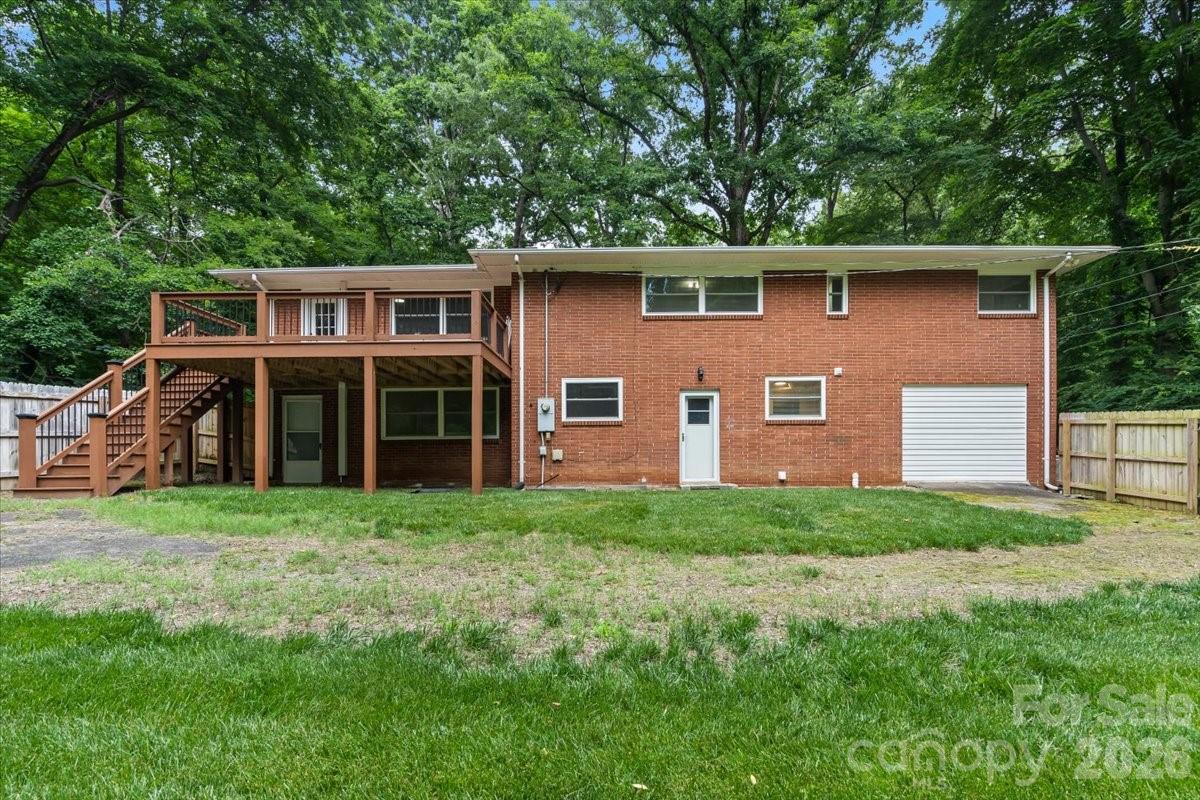 7328 Everett Drive — Charlotte