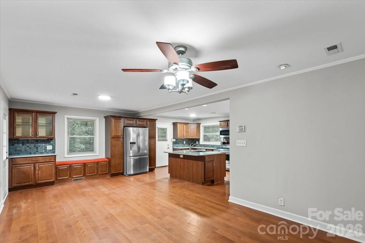 7328 Everett Drive — Charlotte